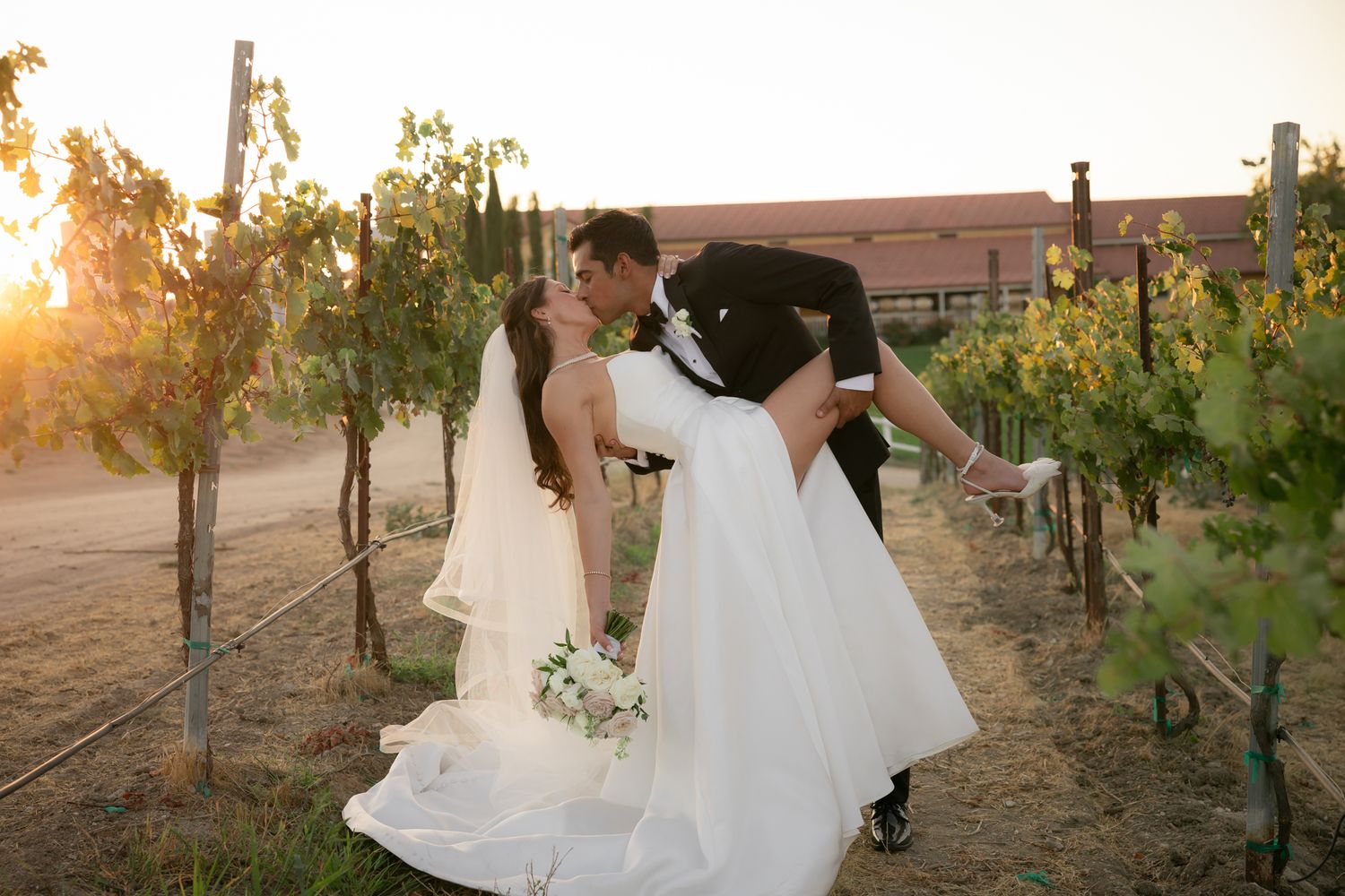 Paso Robles Photographer at CaliPaso Winery wedding.