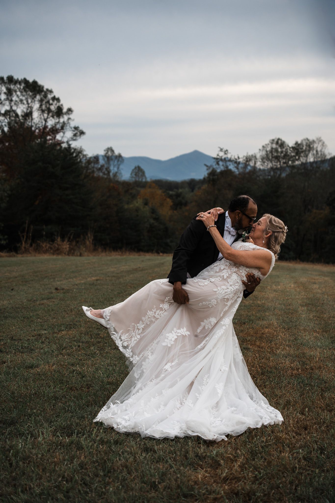 timeless wedding Fredericksburg