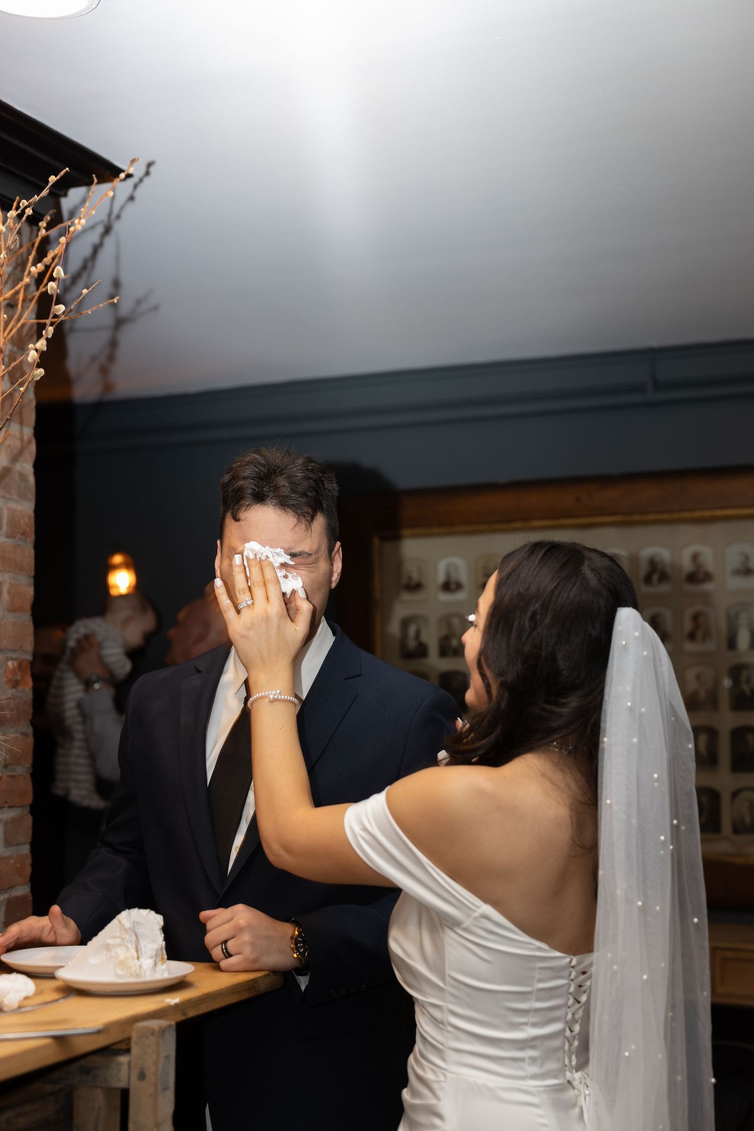 Redding Roadhouse, Redding, CT. Documentary style wedding photographer. Film Wedding Photographer. Winter Elopement. CT Wedding Photographer