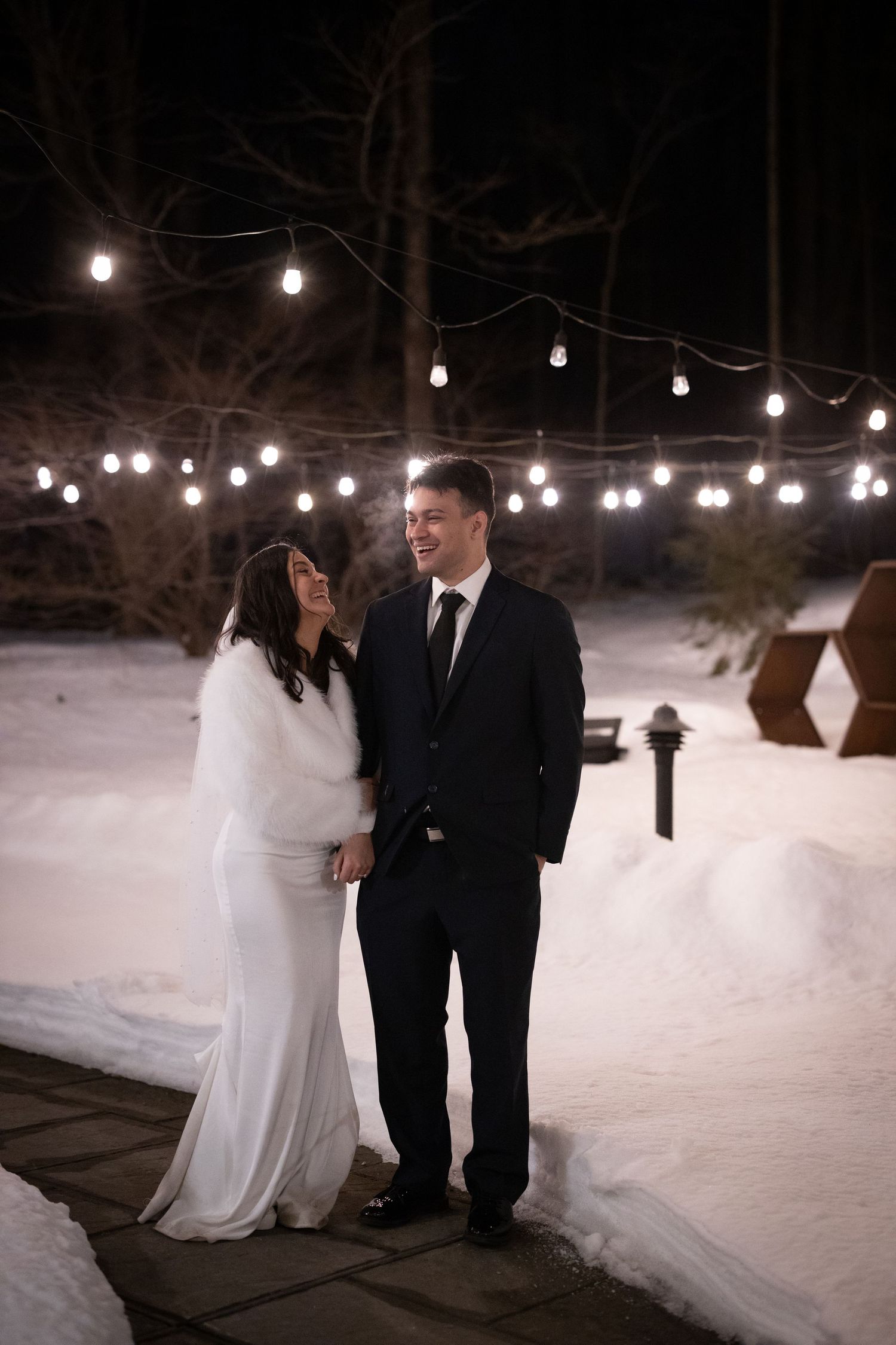 Redding Roadhouse, Redding, CT. Documentary style wedding photographer. Film Wedding Photographer. Winter Elopement. CT Wedding Photographer