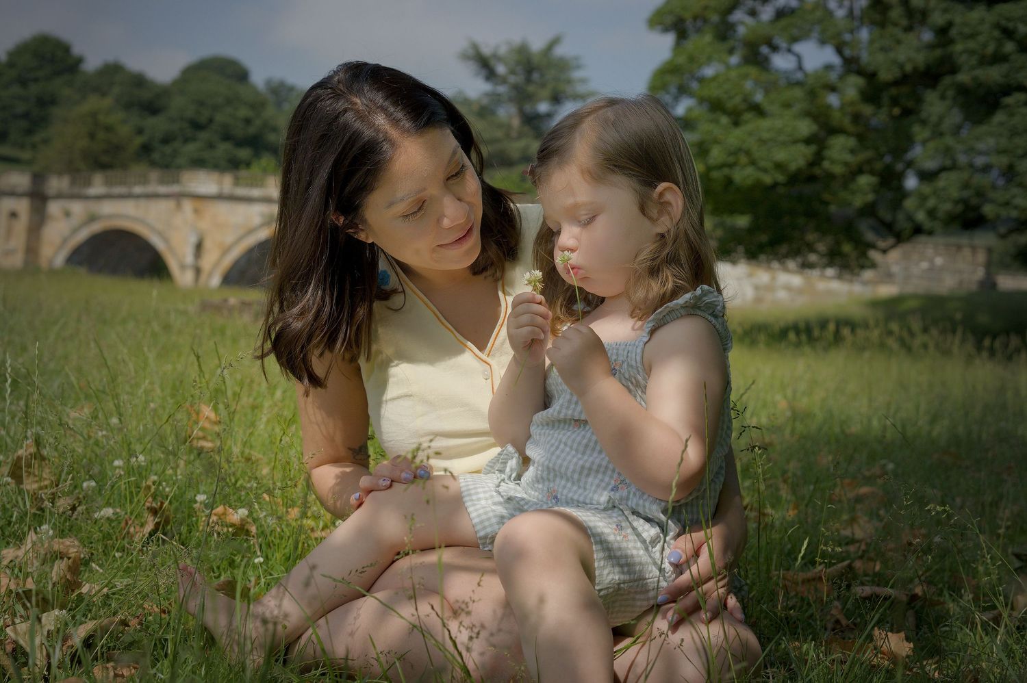 Outdoor family portrait session in a scenic park in Chatsworth near Chesterfield, Derbyshire.
