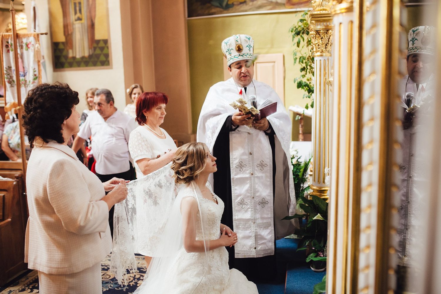 Brautpaar natürliches Licht – Hochzeitsfotograf Konstanz Vasyl Bauer