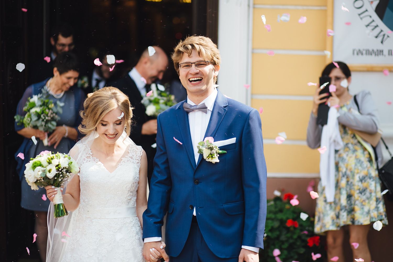 Brautpaar natürliches Licht – Hochzeitsfotograf Konstanz Vasyl Bauer
