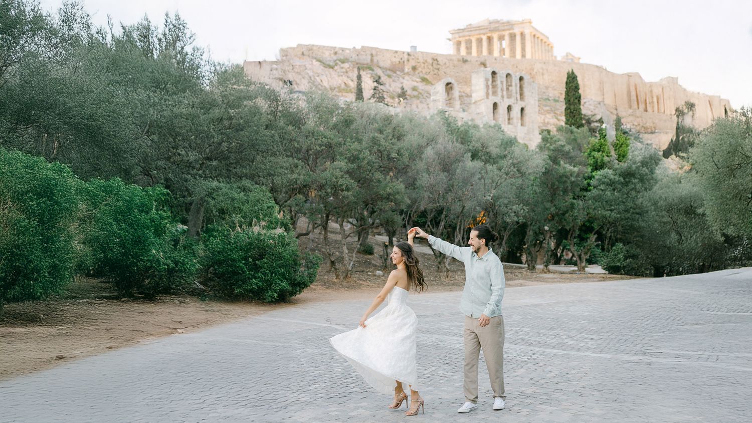 Best value 90 minute couple photoshoot in Athens, calm guided editorial portraits.