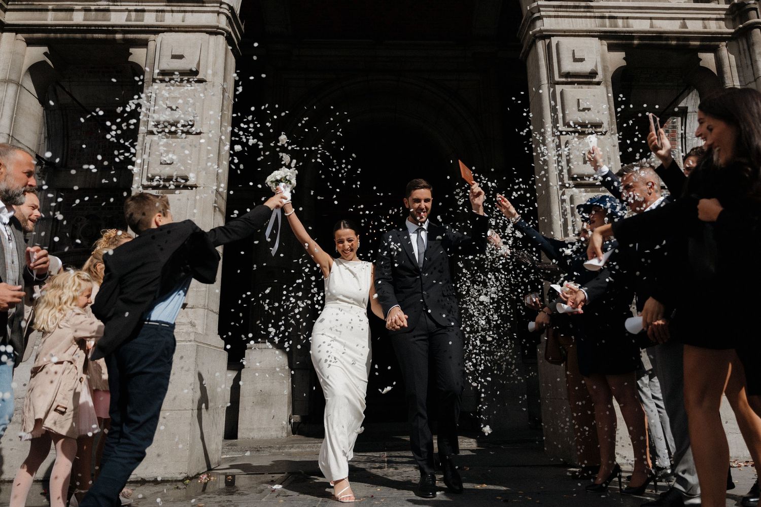 Zeitlose und emotionale Hochzeitsfotografie in der Schweiz, weltweit. Für Paare, die elegante Erinnerungen für ein Leben schätzen