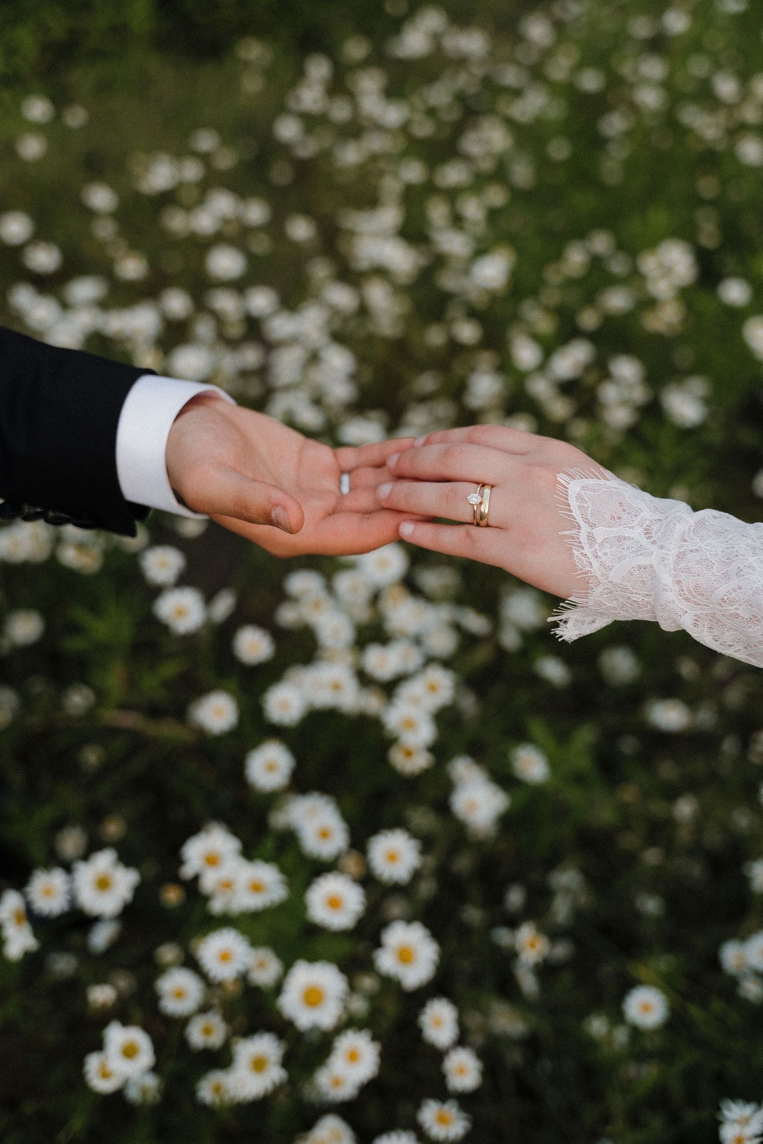 detail oriented luxury wedding photographer