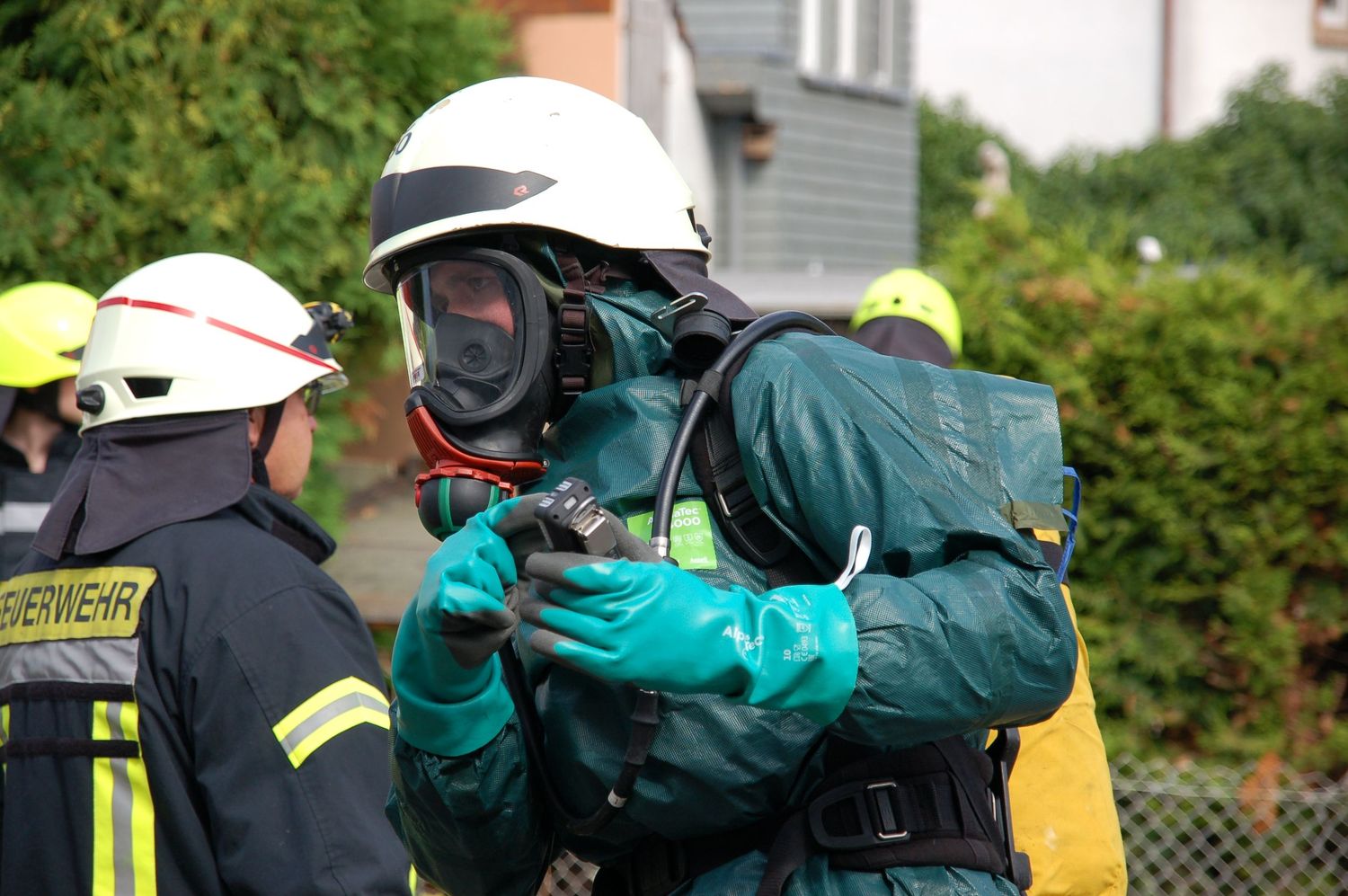 Feuerwehrmann in Leicht CSA, Form 2
