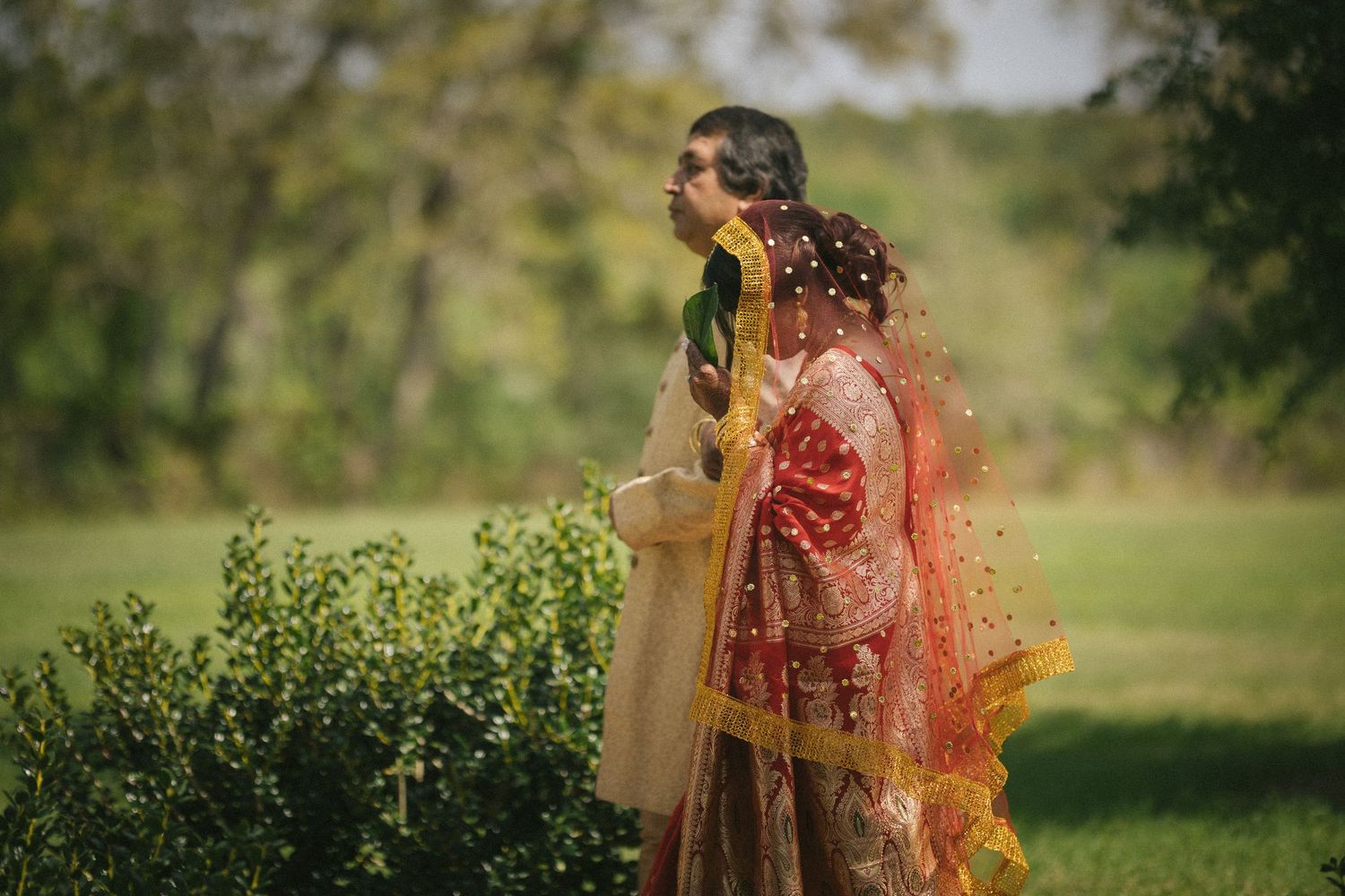 Wedding couple photographed in natural light
Bride and groom embracing during wedding day
Candid moment from a Florida wedding