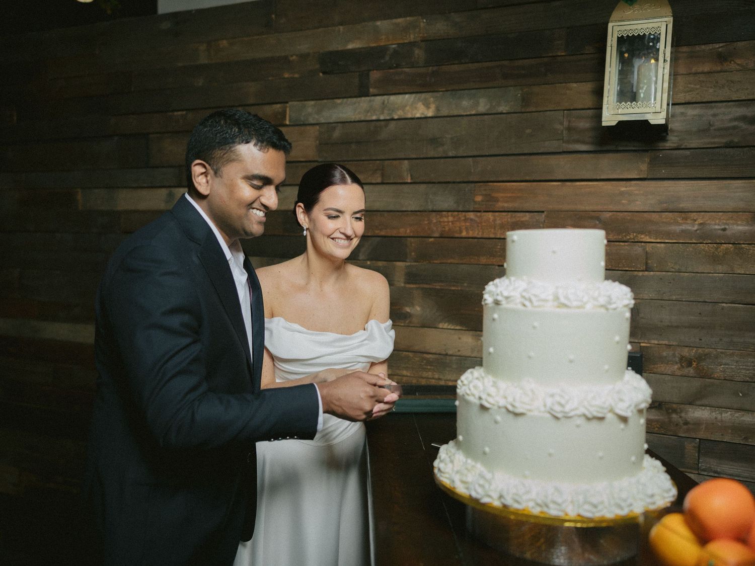 Wedding couple photographed in natural light
Bride and groom embracing during wedding day
Candid moment from a Florida wedding