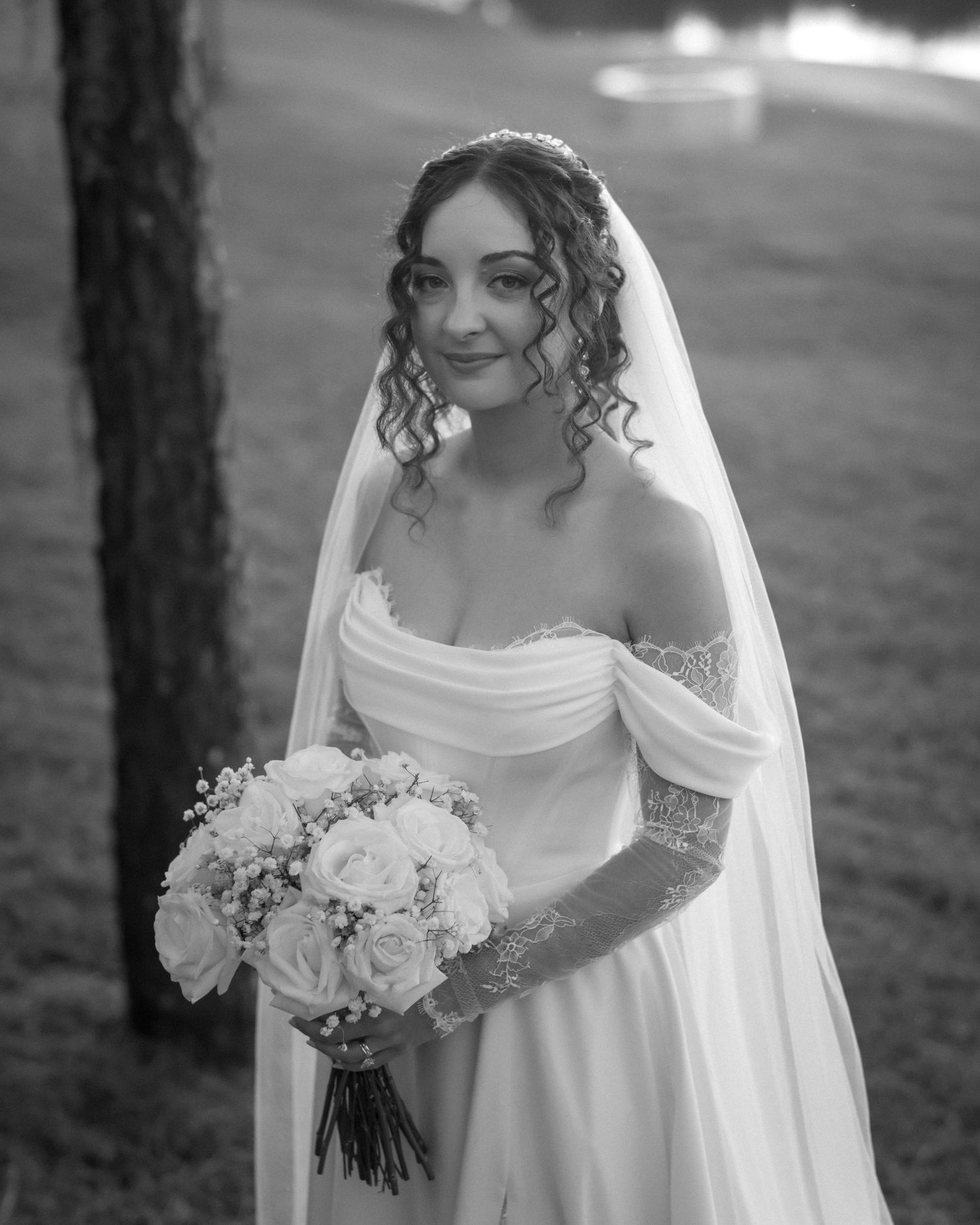 Wedding couple photographed in natural light
Bride and groom embracing during wedding day
Candid moment from a Florida wedding