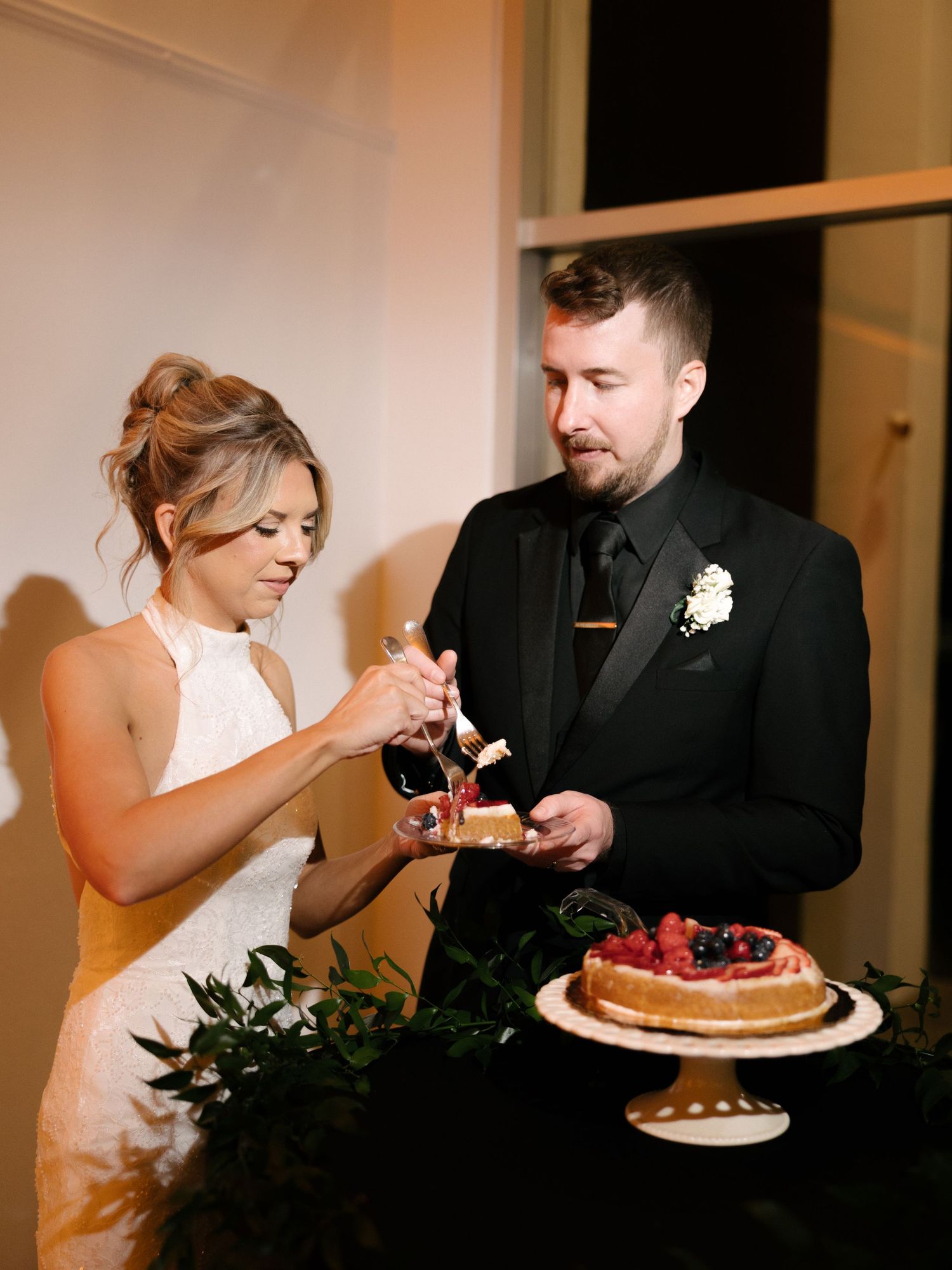 Wedding couple photographed in natural light
Bride and groom embracing during wedding day
Candid moment from a Florida wedding