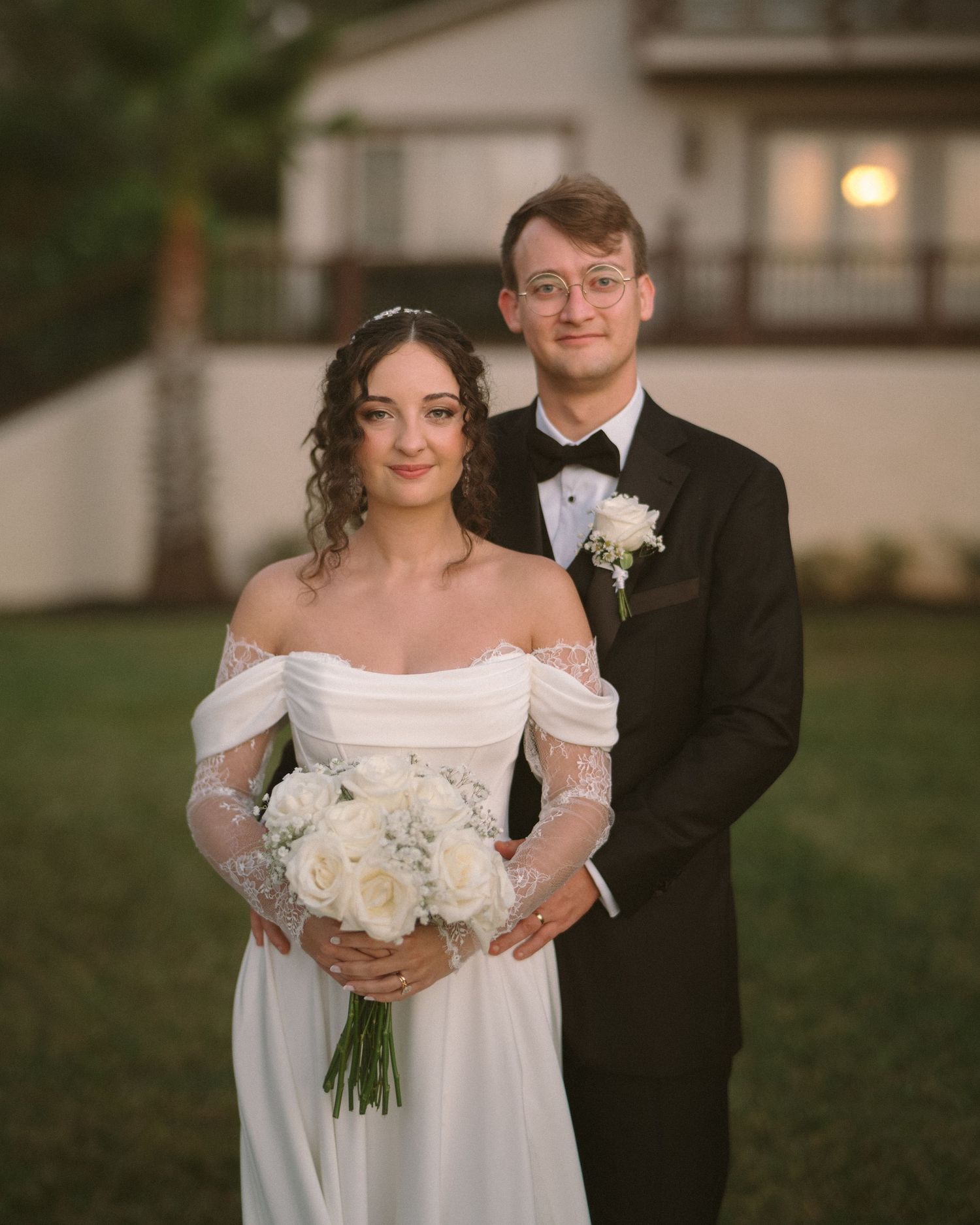 Wedding couple photographed in natural light
Bride and groom embracing during wedding day
Candid moment from a Florida wedding