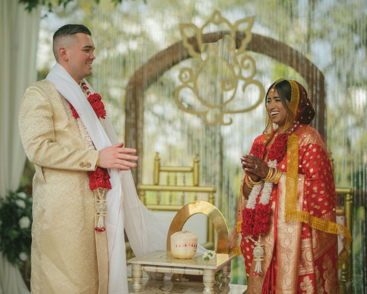 Wedding couple photographed in natural light
Bride and groom embracing during wedding day
Candid moment from a Florida wedding