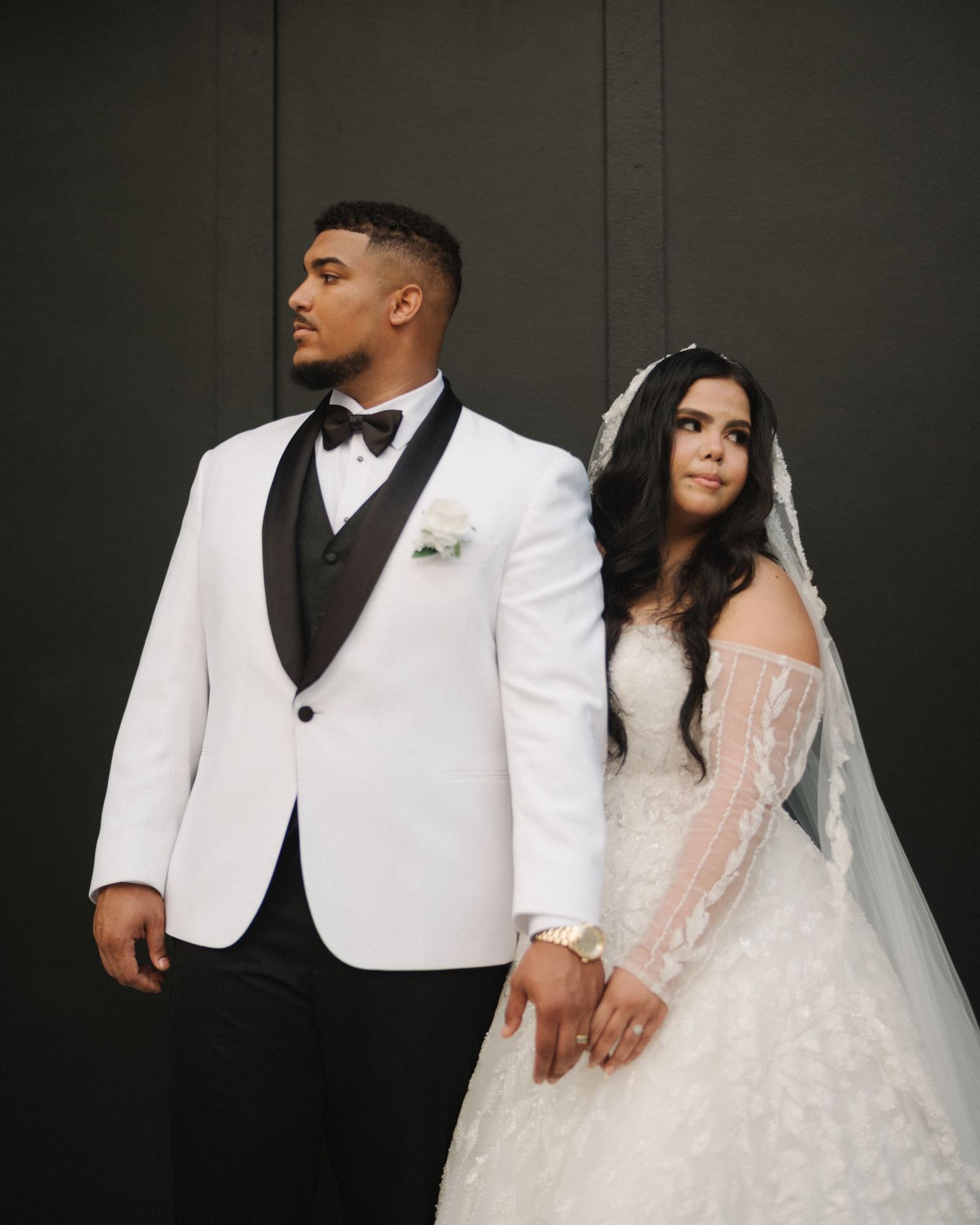 Wedding couple photographed in natural light
Bride and groom embracing during wedding day
Candid moment from a Florida wedding