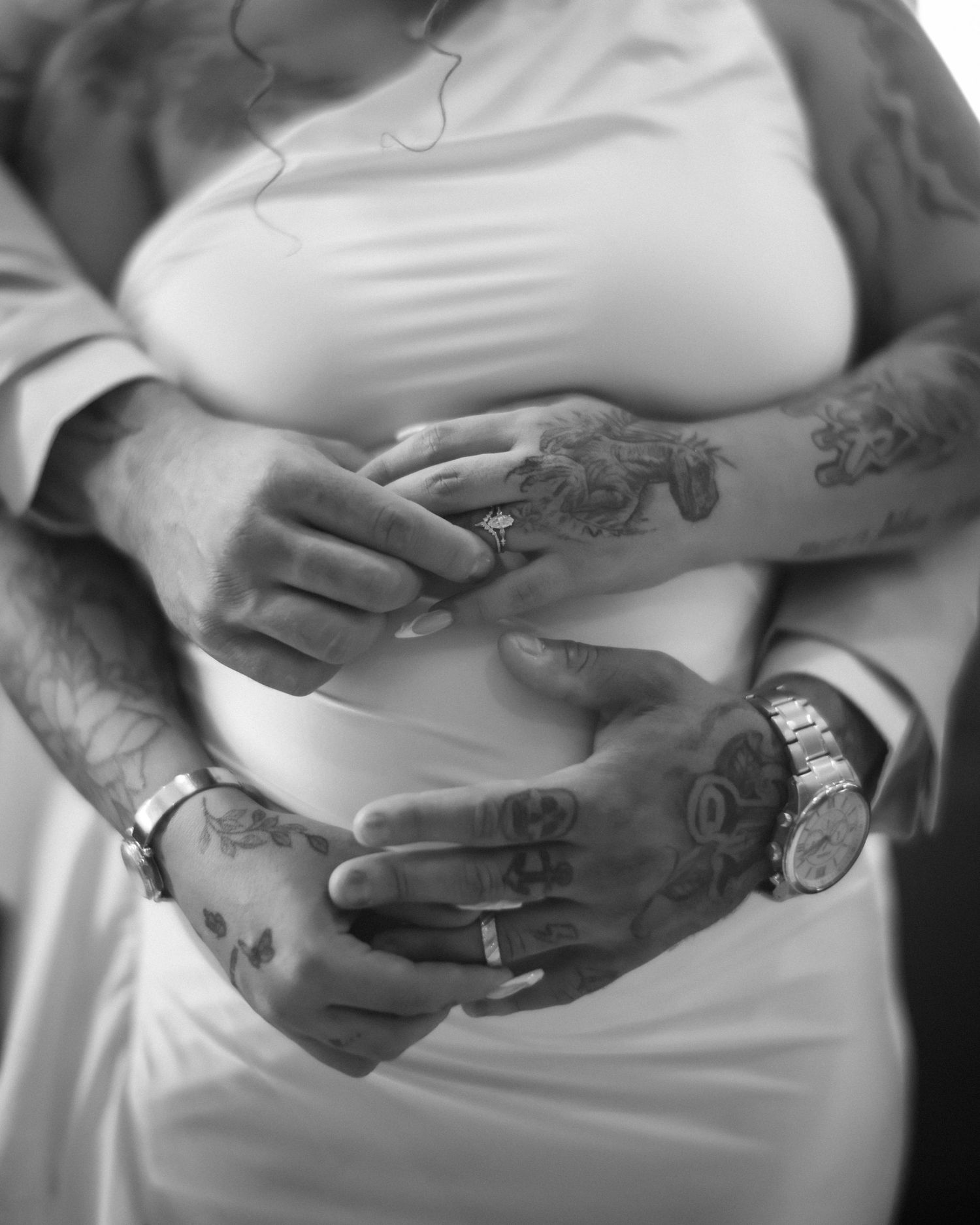 Wedding couple photographed in natural light
Bride and groom embracing during wedding day
Candid moment from a Florida wedding