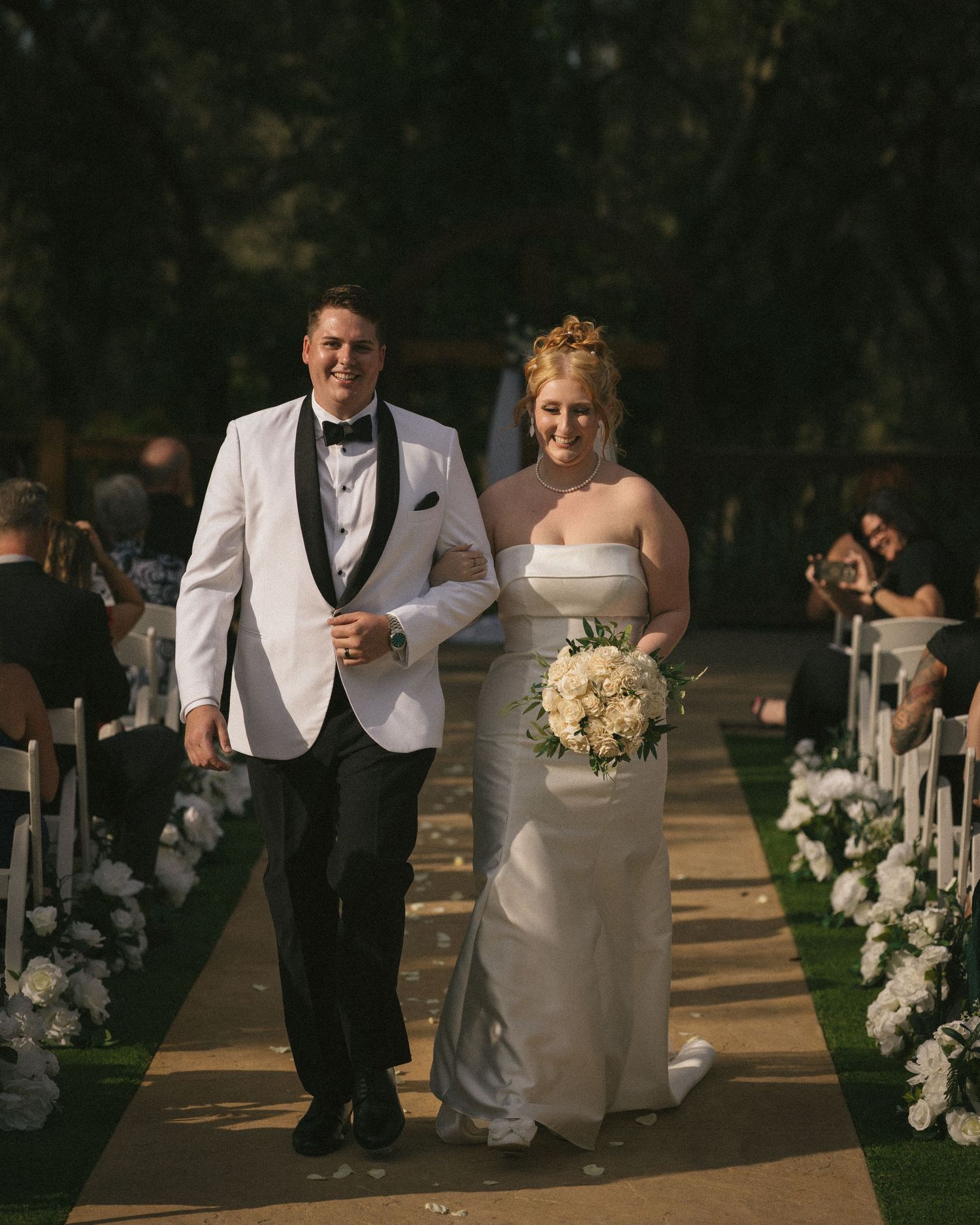 Wedding couple photographed in natural light
Bride and groom embracing during wedding day
Candid moment from a Florida wedding