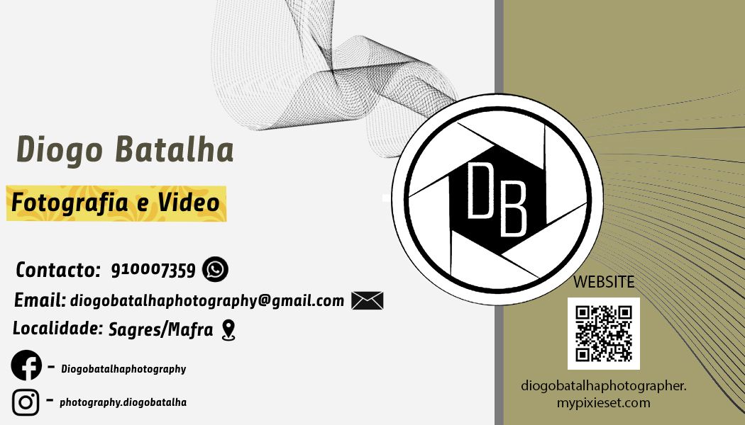 Professional photography business card with logo and contact information.