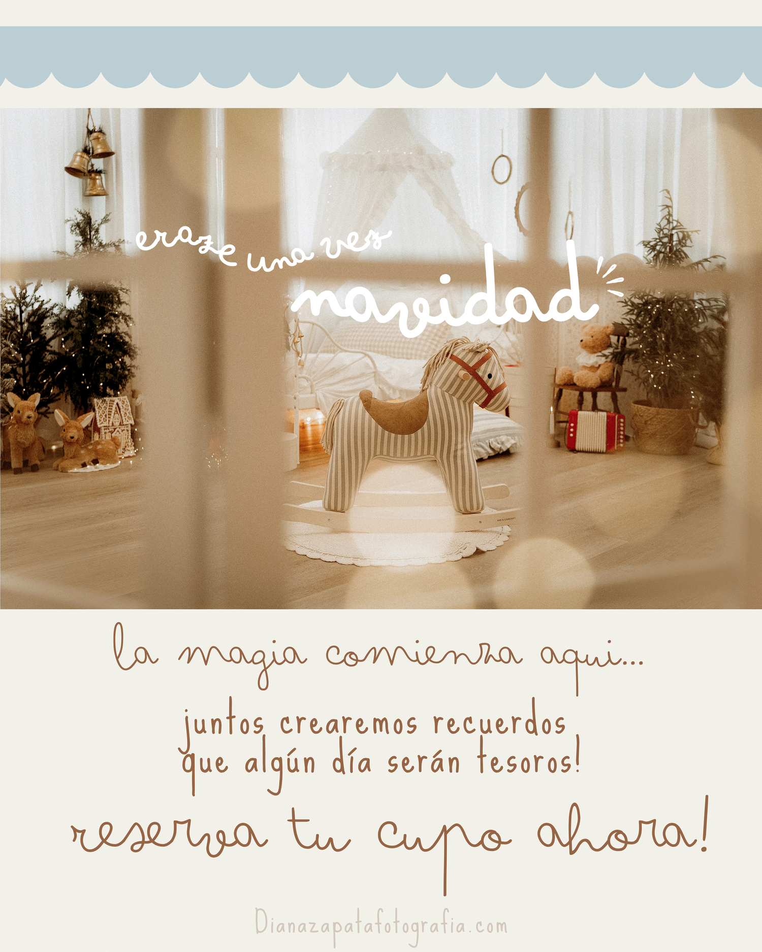 Spanish Christmas photography session promo with a wooden rocking horse, holiday decor, and text inviting families to book magical memories.
