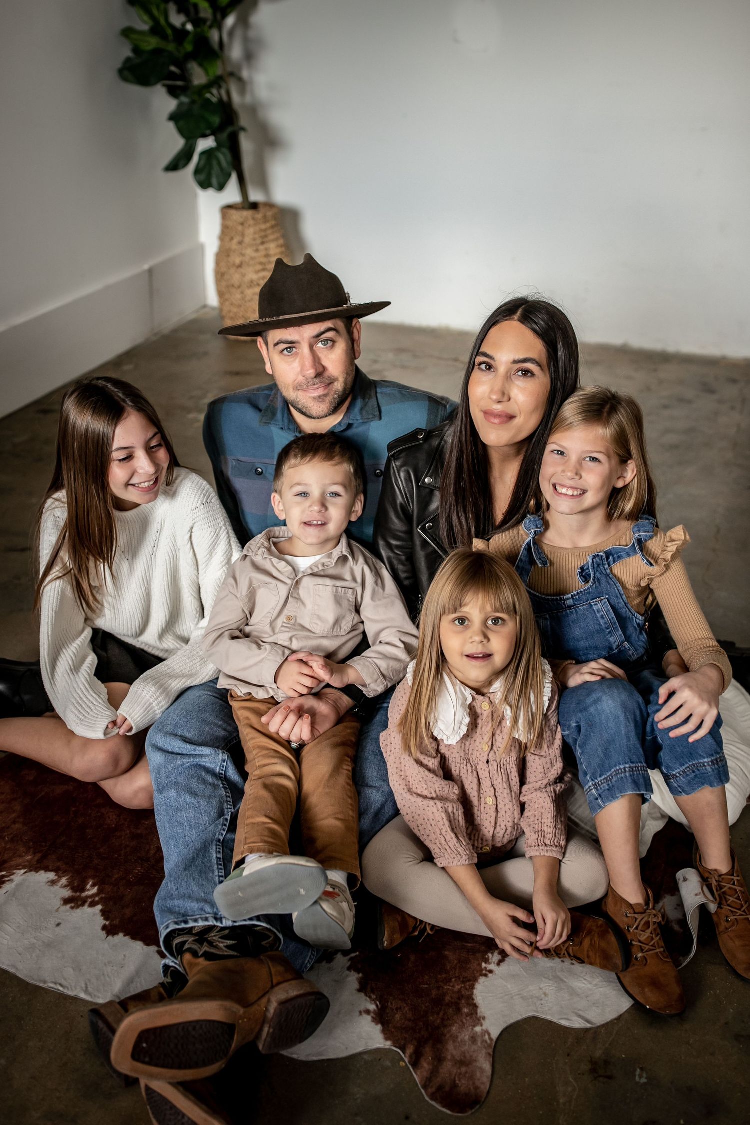 lifestyle photoshoot, family photography, families, content, social media photography, senior portraits, lifestyle photography