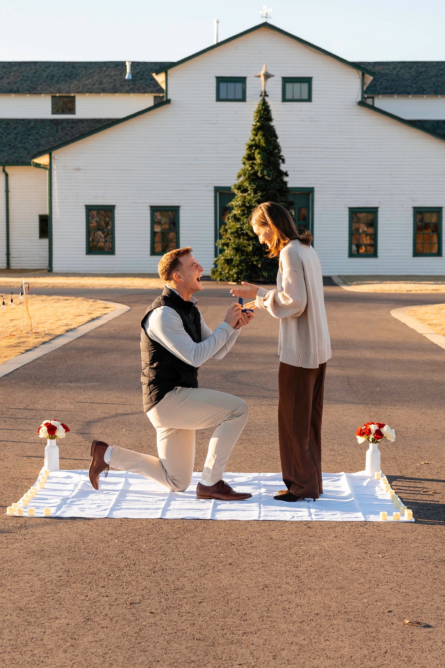 Tennessee wedding photographer photographing a surprise proposal at The park at Harlinsdale Farm