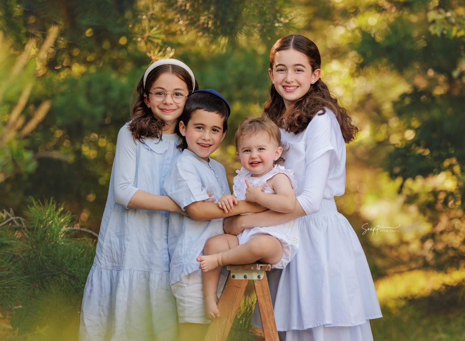 children's photographer near me Toms River, Toms River NJ family portraits, New Jersey family photographer, outdoor portrait session