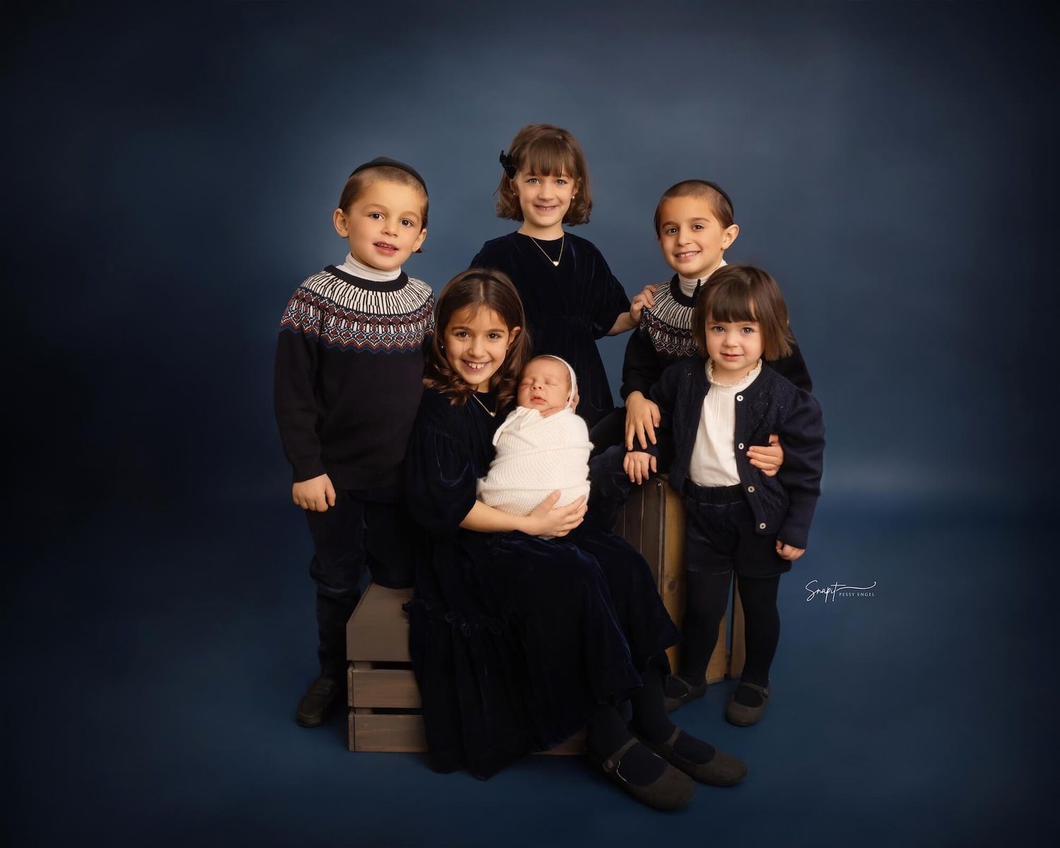 family portrait studio Mantoloking Borough, professional family photos, Lakewood NJ family photography