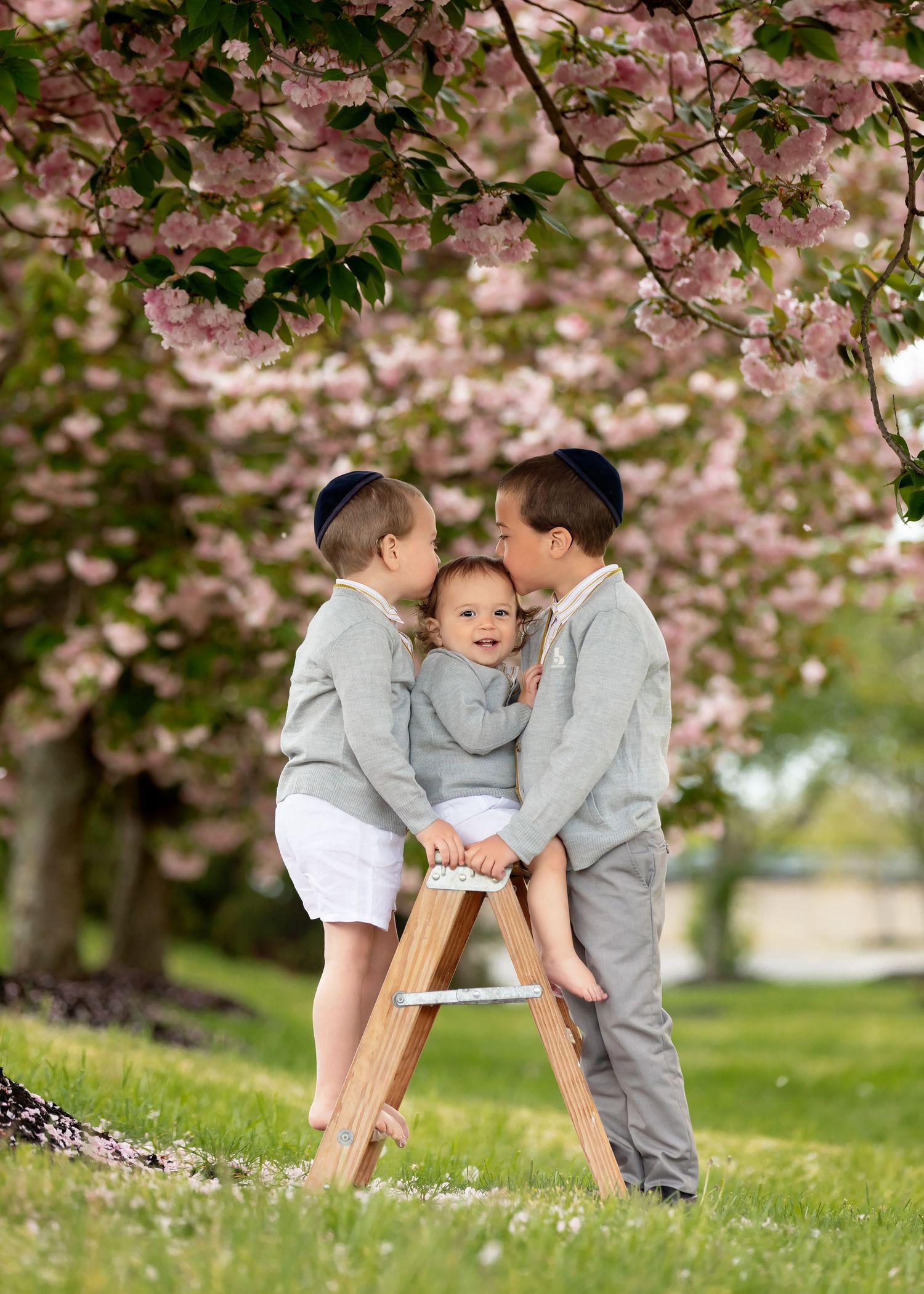 Howell NJ kids photographer, Howell New Jersey family photography, studio family photography near me, Howell NJ portrait photographers
