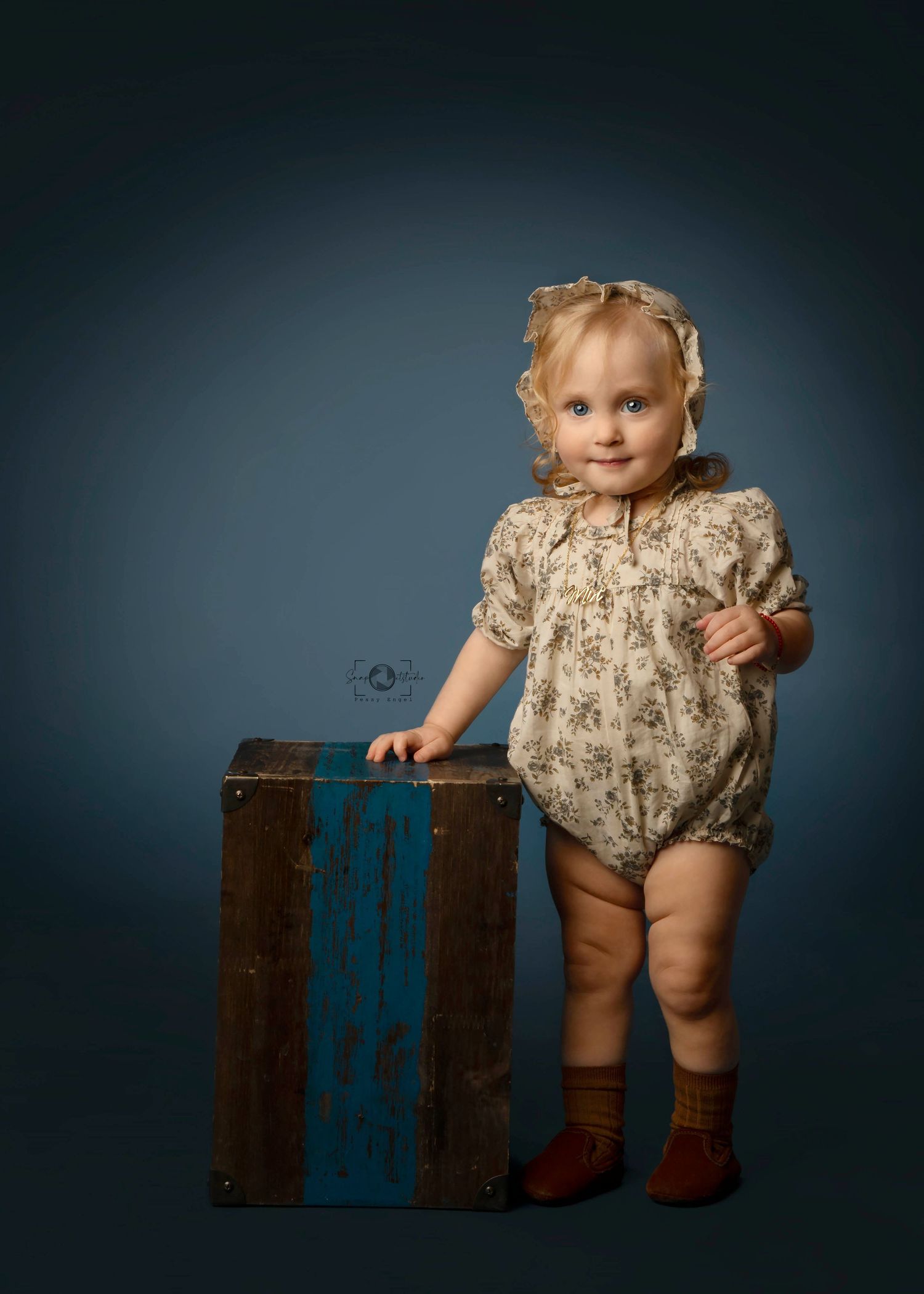 Lakewood NJ kids photographer, New Jersey family photography, studio family photography near me, NJ portrait photographers