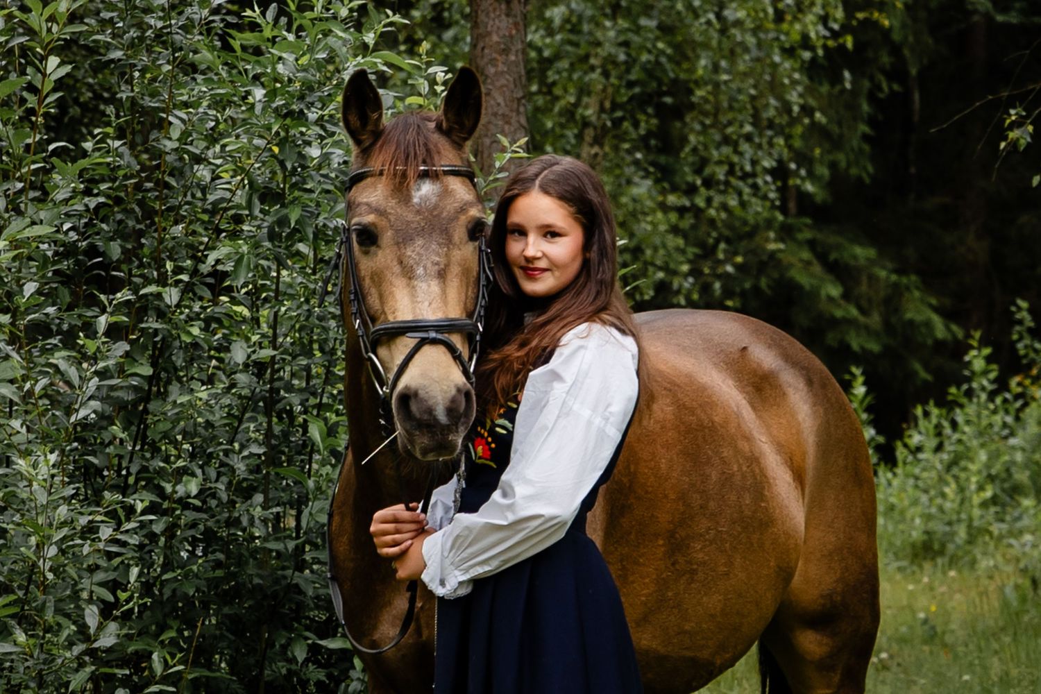 A series of connected photos showing someone bonding with their brown horse in a lush green outdoor setting.