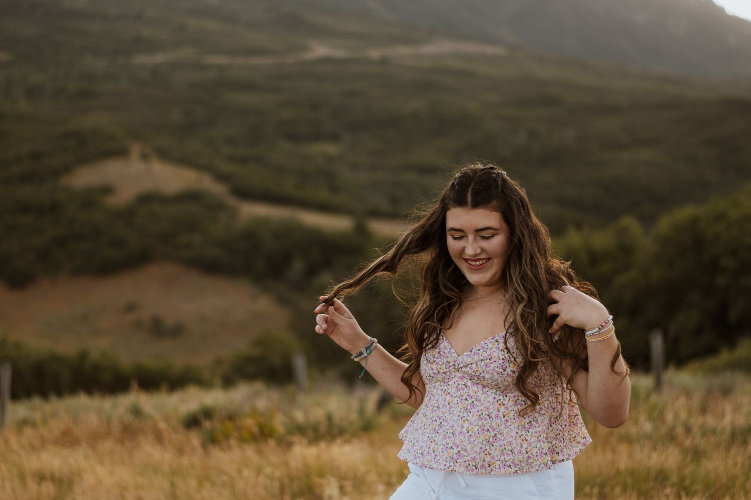 Warm, moody vintage cinematic maternity motherhood and wedding photography in Northern Utah & Florida. Emotive, storytelling images for brid