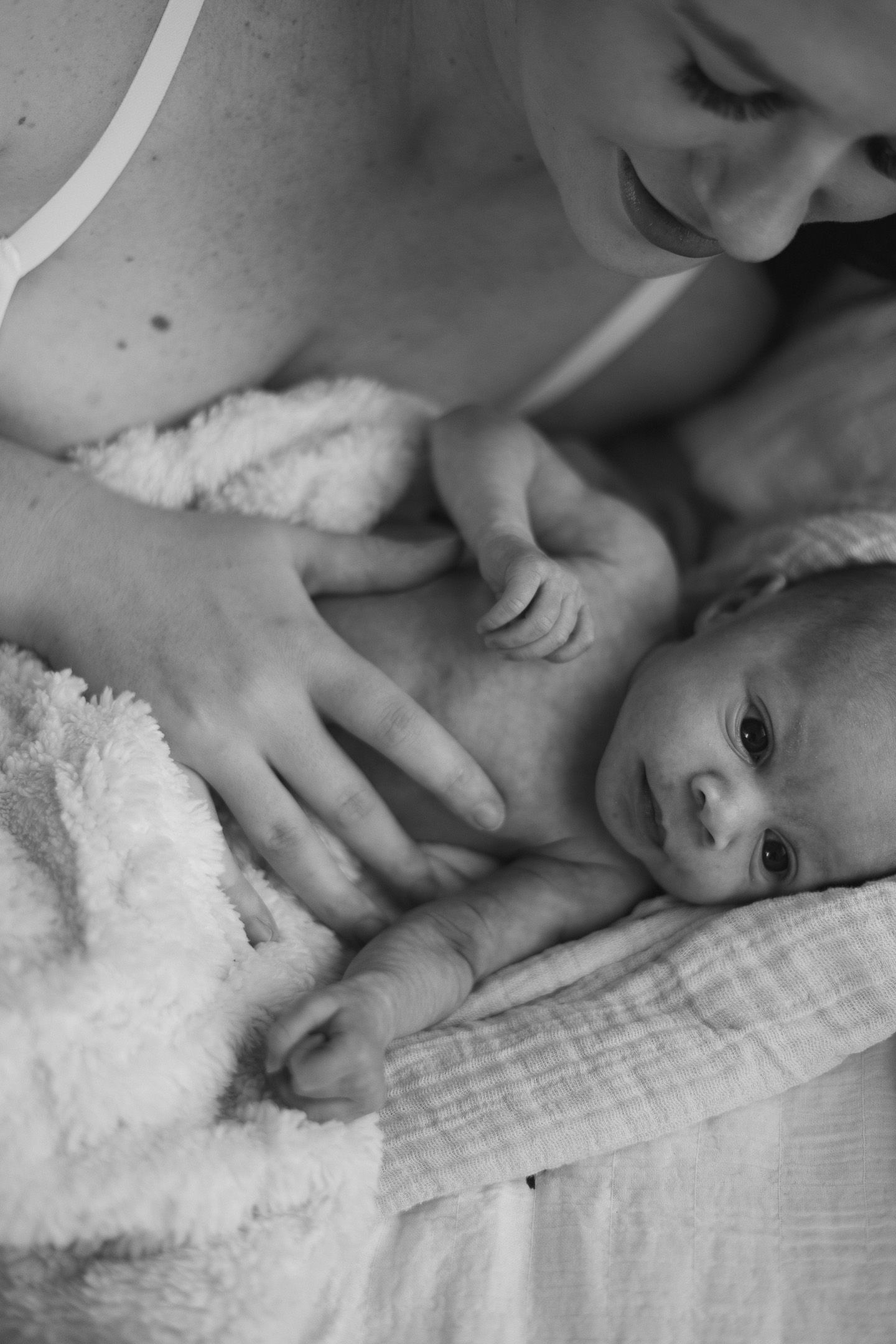 Warm, moody vintage cinematic maternity motherhood and wedding photography in Northern Utah & Florida. Emotive, storytelling images for brid