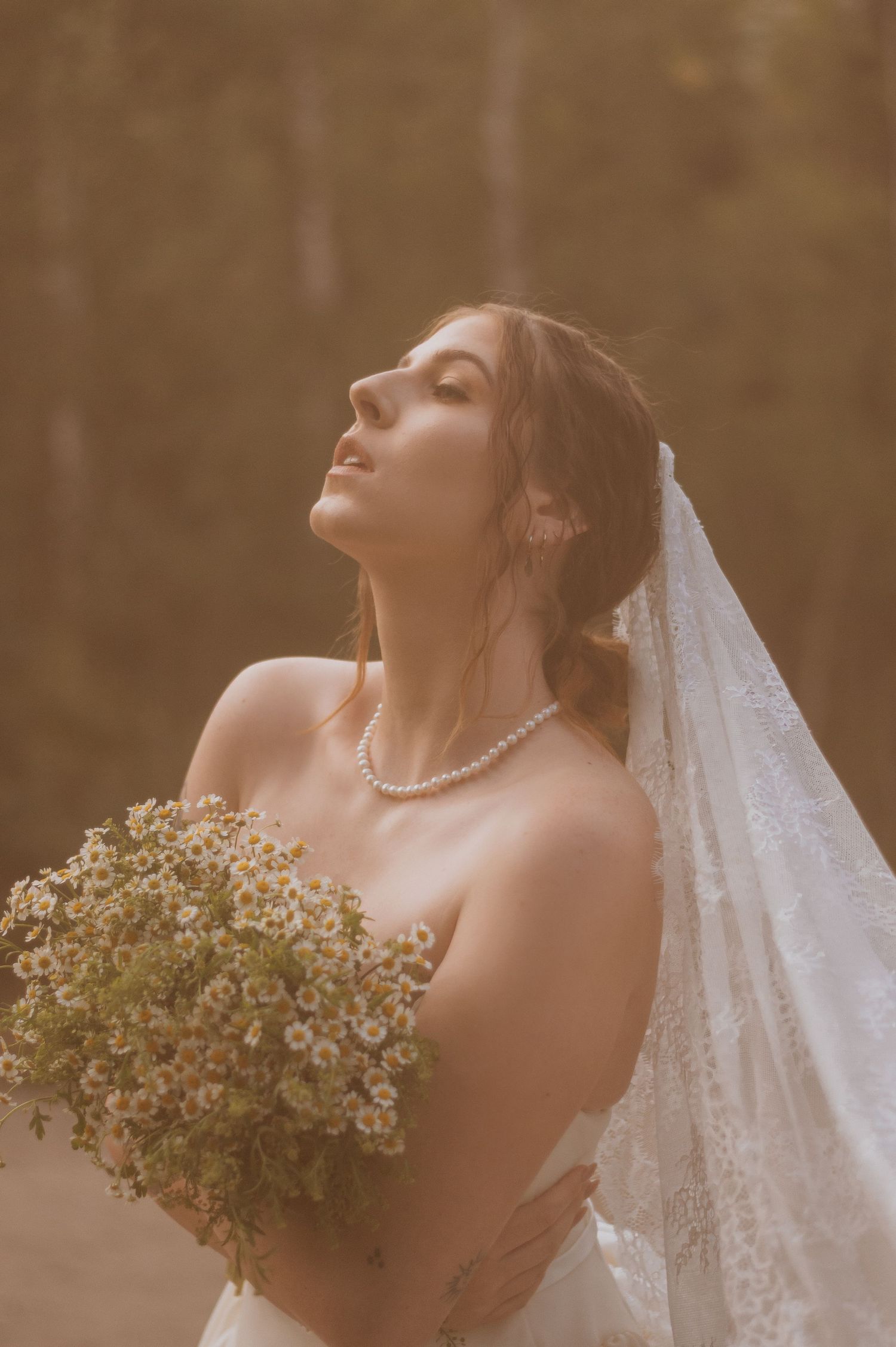 Utah wedding photographer capturing warm, moody bridal portraits. Florida wedding photographer documenting intimate vintage moments
