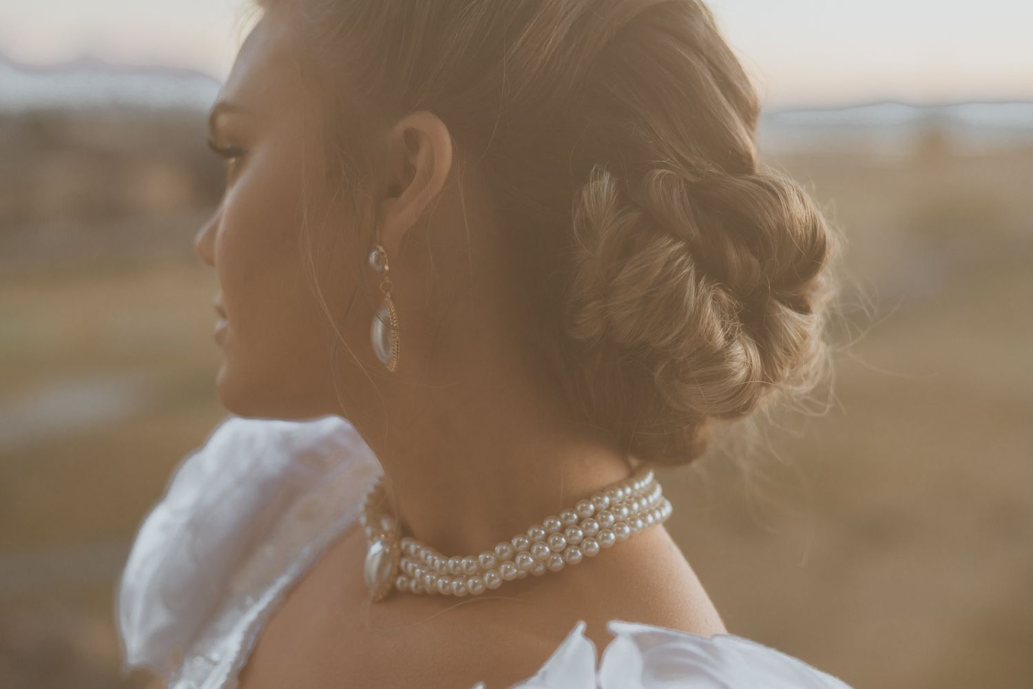 Utah wedding photographer capturing warm, moody bridal portraits. Florida wedding photographer documenting intimate vintage moments