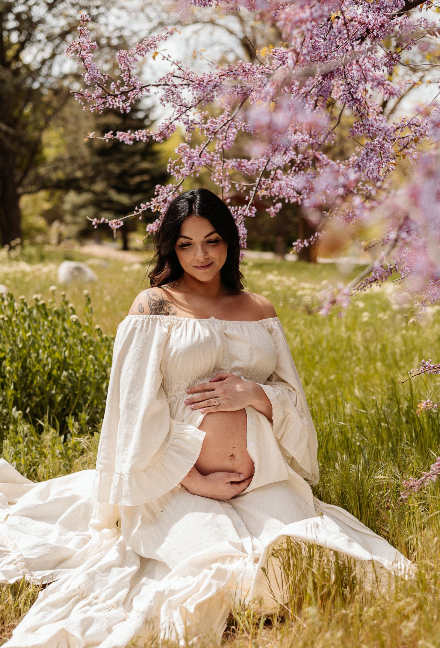 Utah wedding photographer capturing warm, moody bridal portraits. Florida wedding photographer documenting intimate