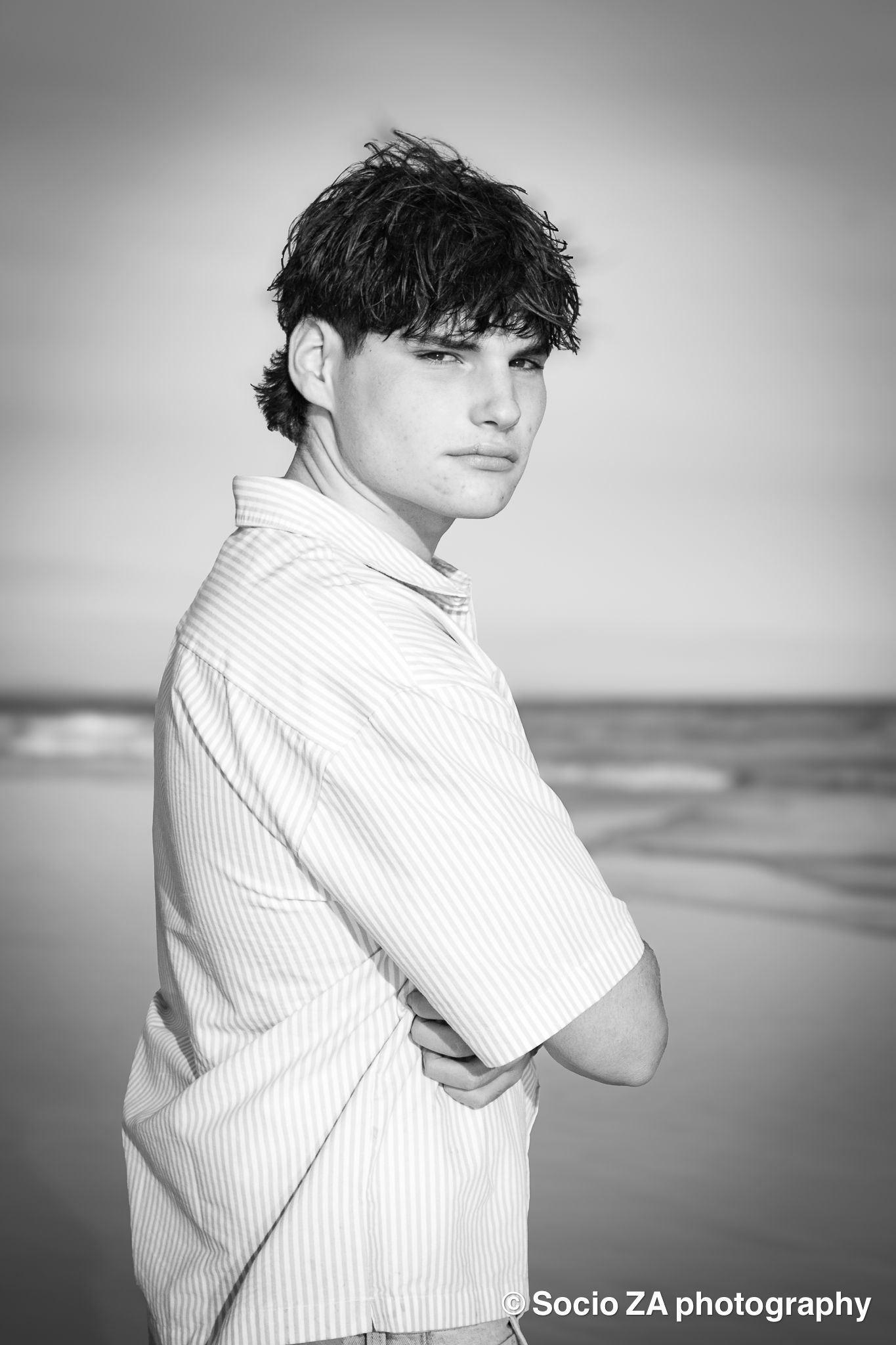 Portrait in Jeffrey’s Bay captures natural, authentic images with relaxed outdoor sessions across the Eastern Cape. Beach day smiles