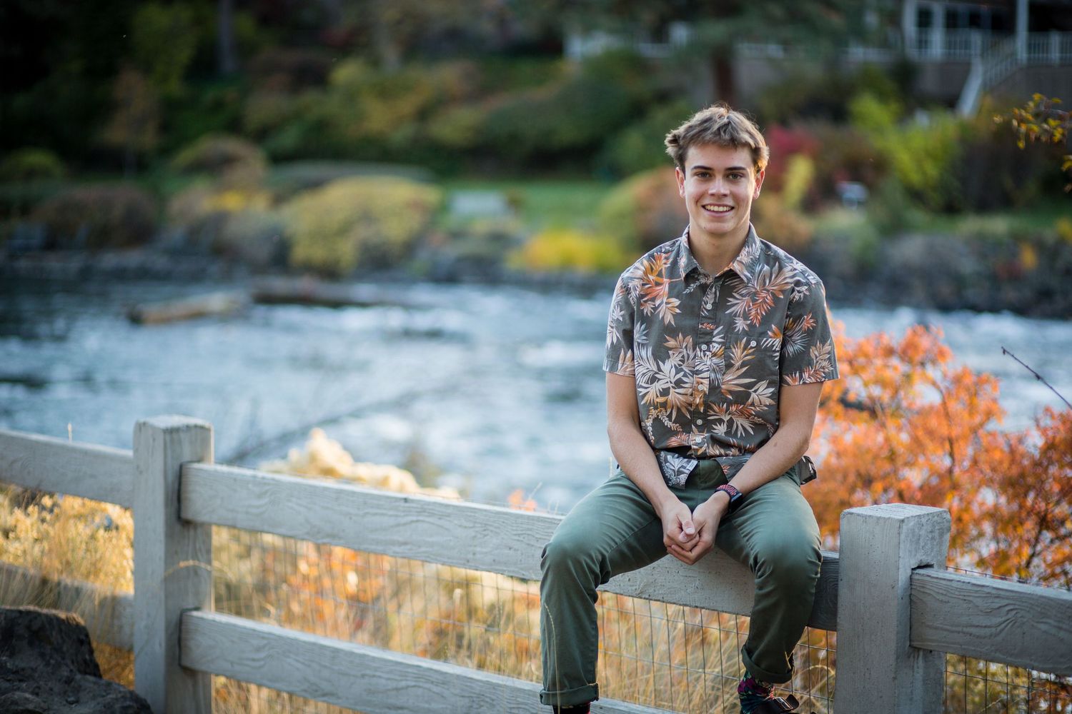 Senior portrait of a young man in Bend, Oregon