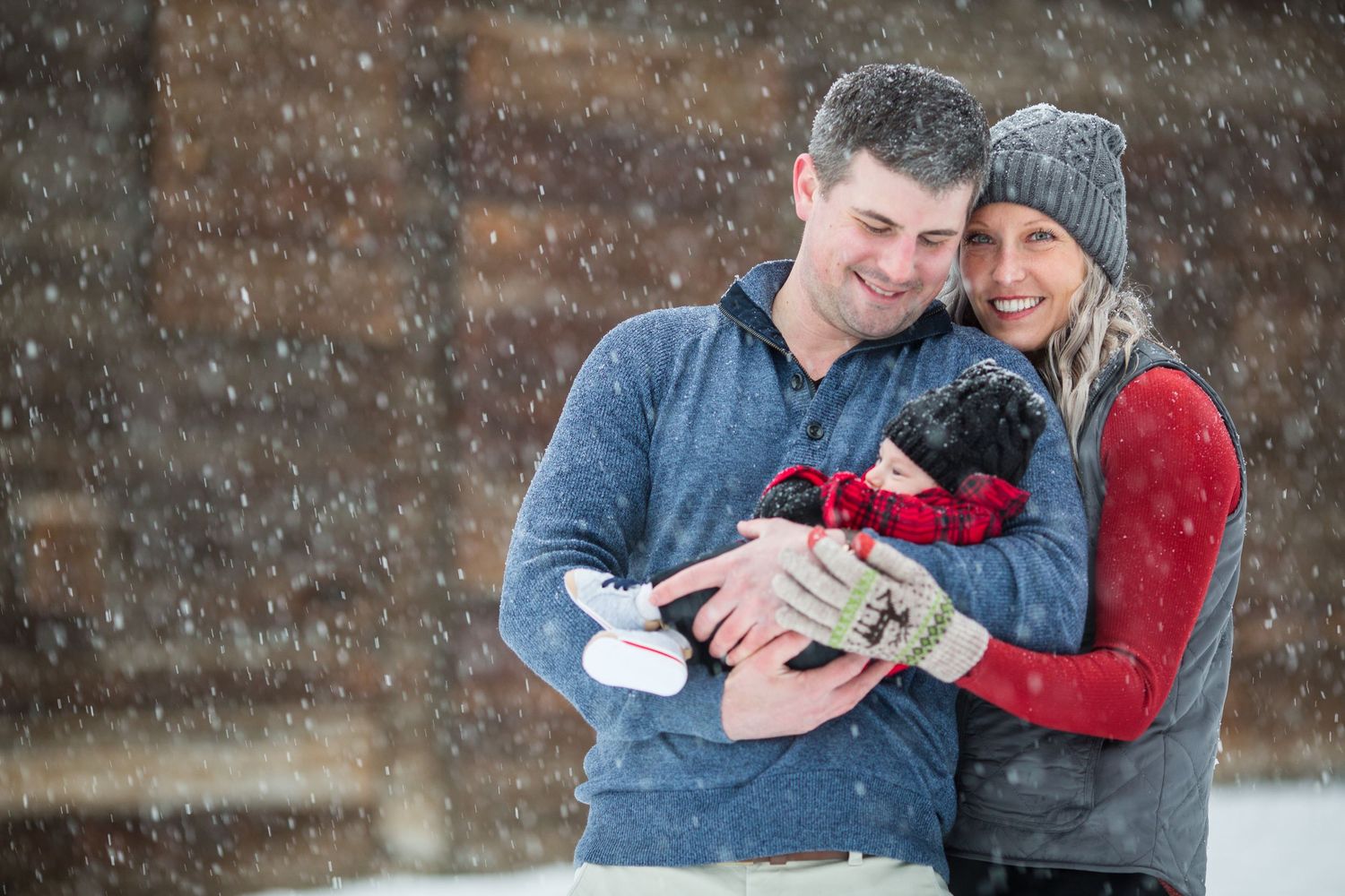 Portrait of a family in Bend, Oregon