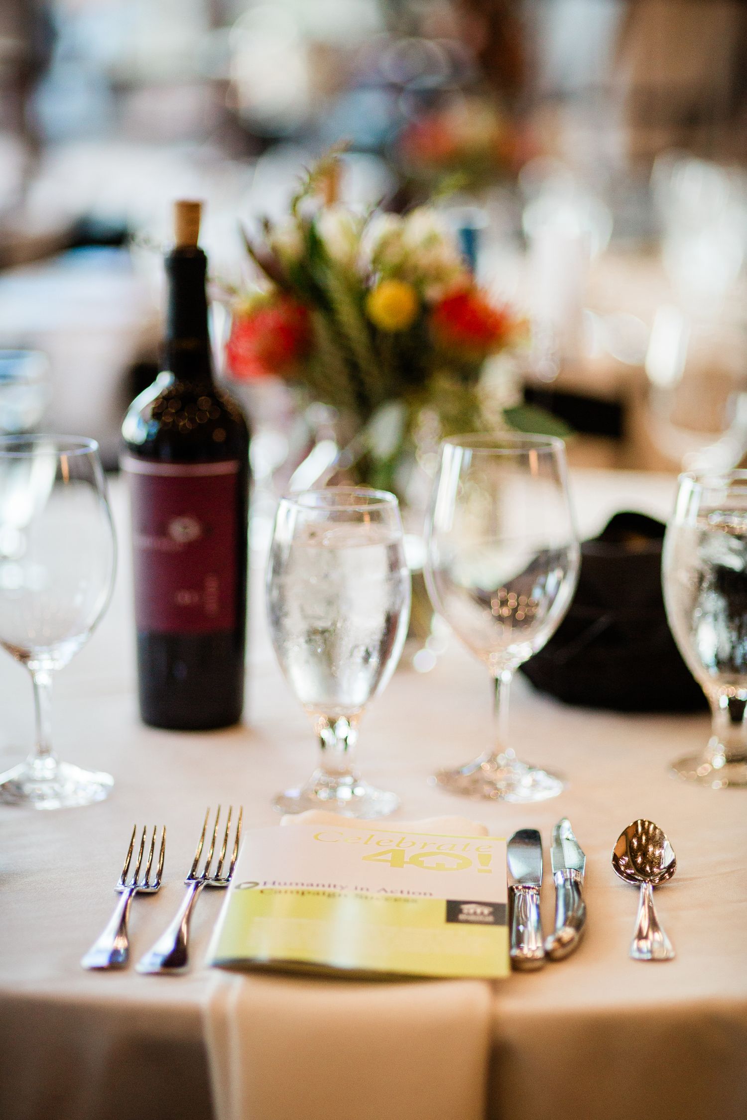 Table setting at an event at Tetherow Golf Club in Bend, Oregon