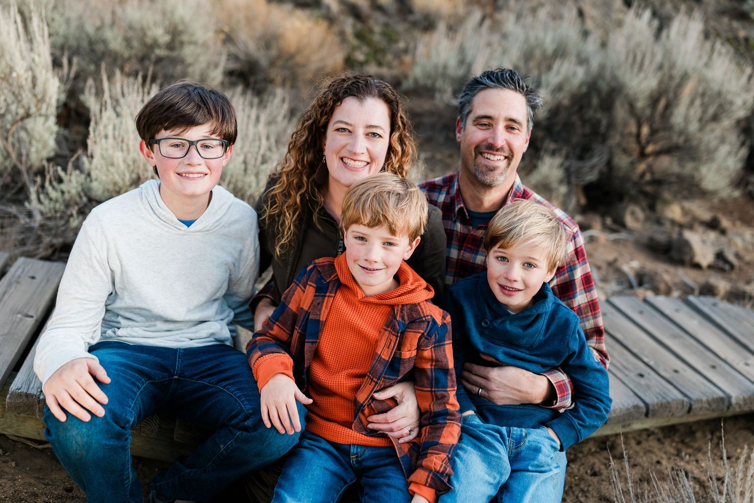 Portrait of a family in Bend, Oregon