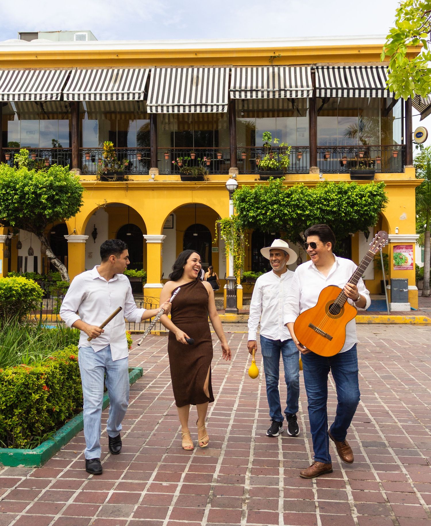 Banda musical en calles del centro