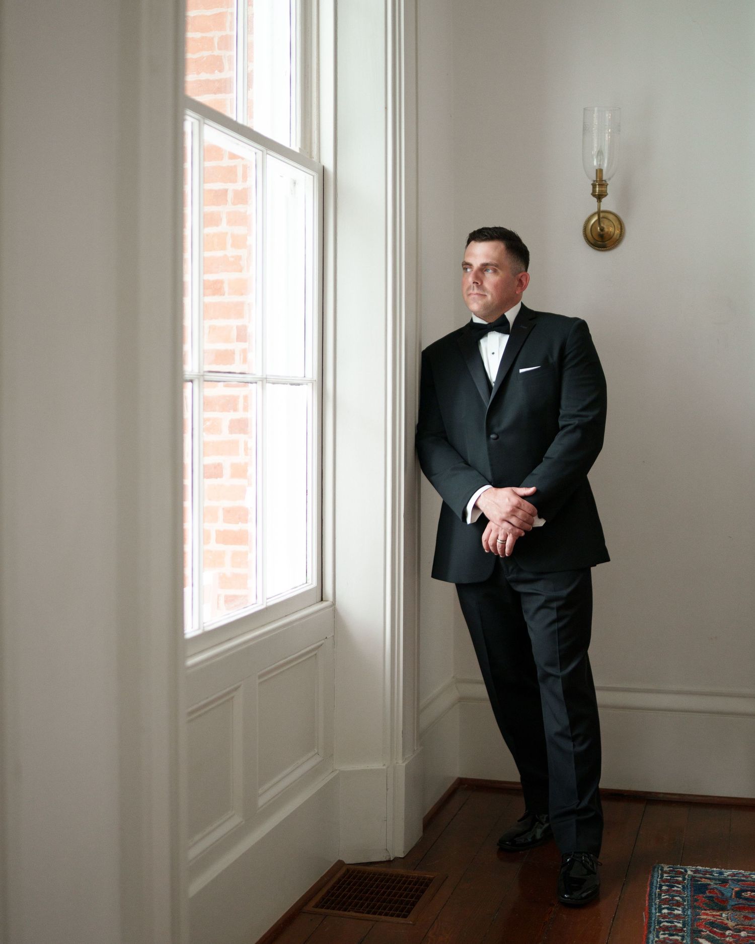 Northern Virginia wedding photography at Long Branch Historic House, capturing timeless moments