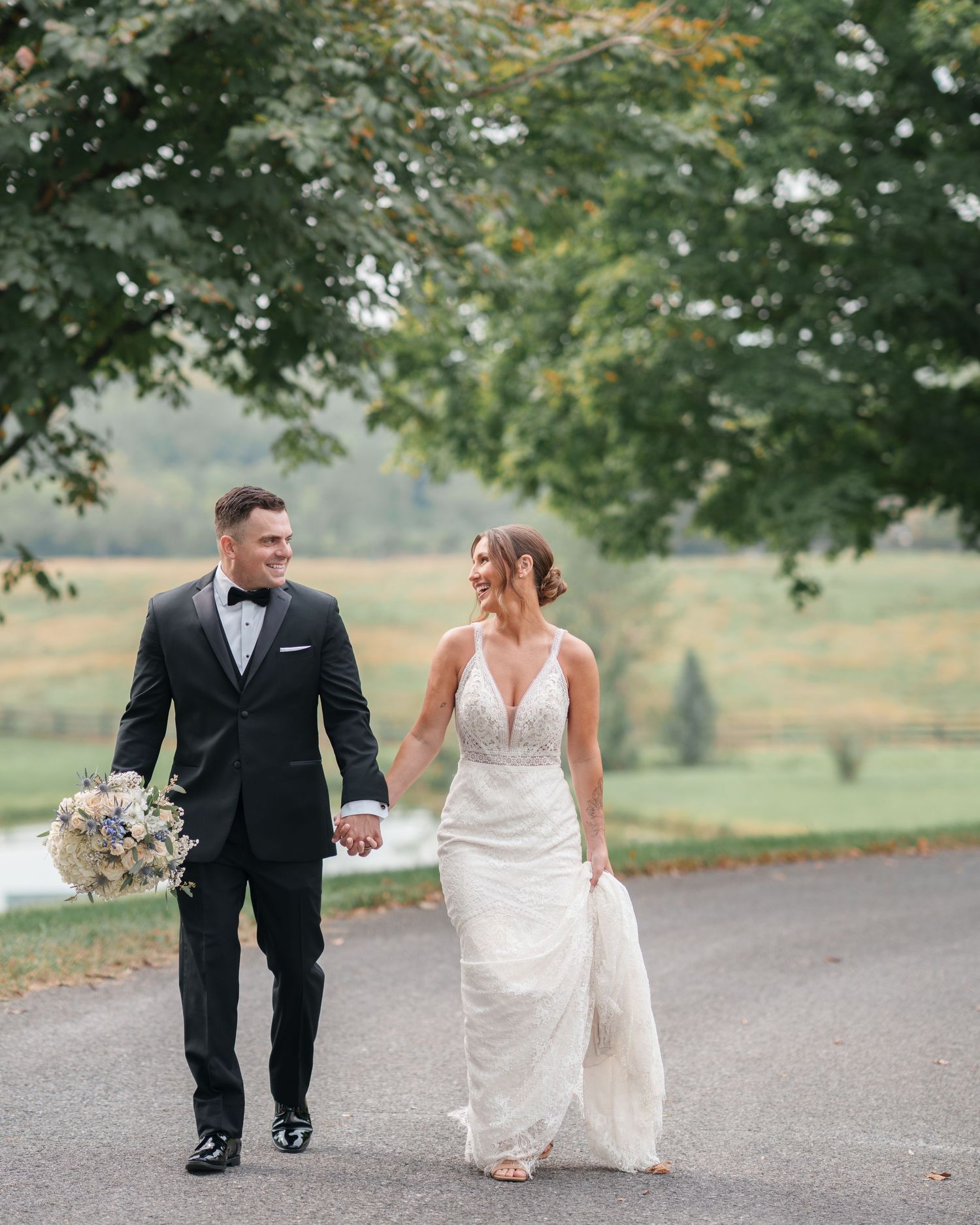 Romantic, timeless wedding photos at Long Branch Historic House in Northern VA