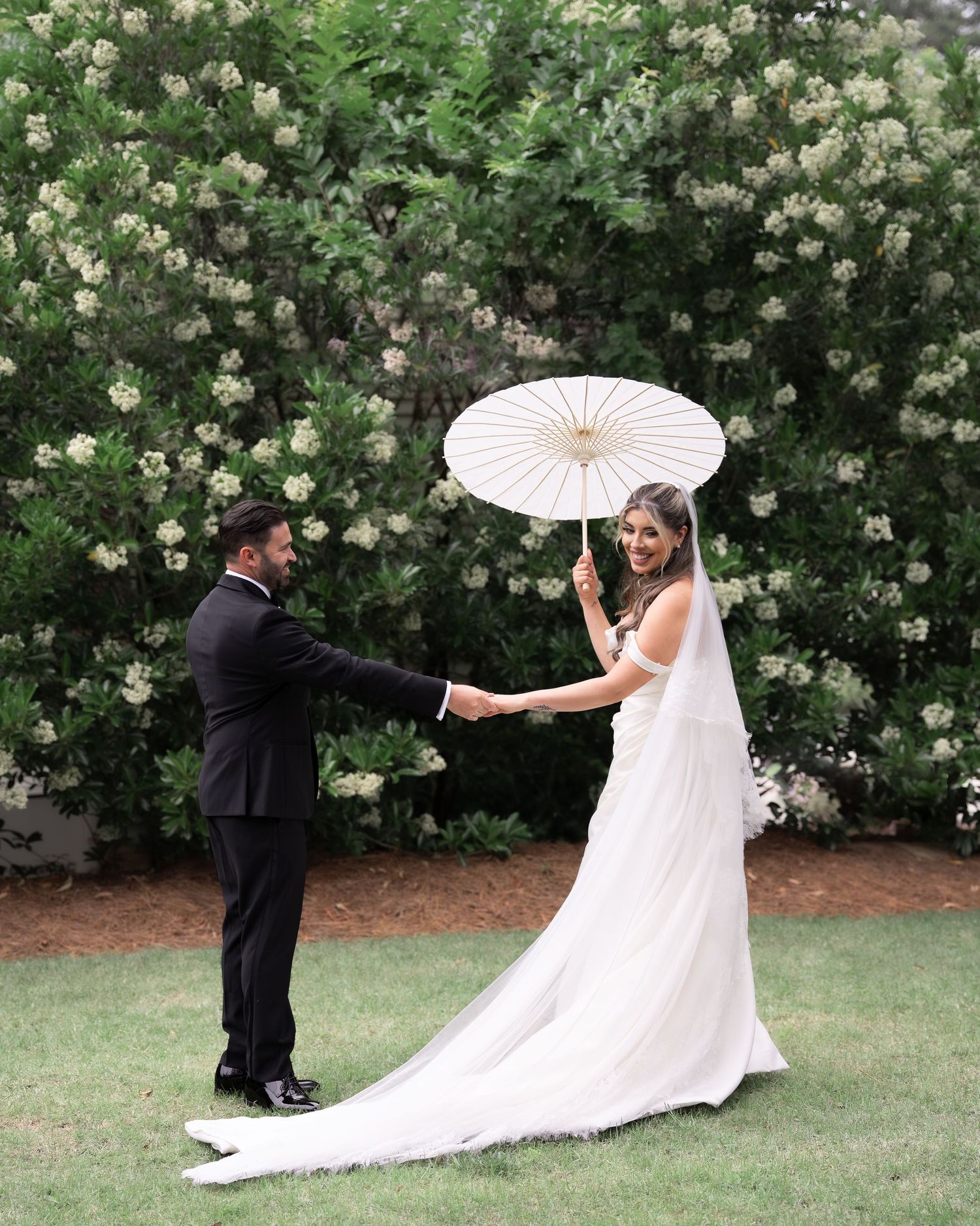 Northern Virginia wedding photography of bride and groom, timeless and romantic