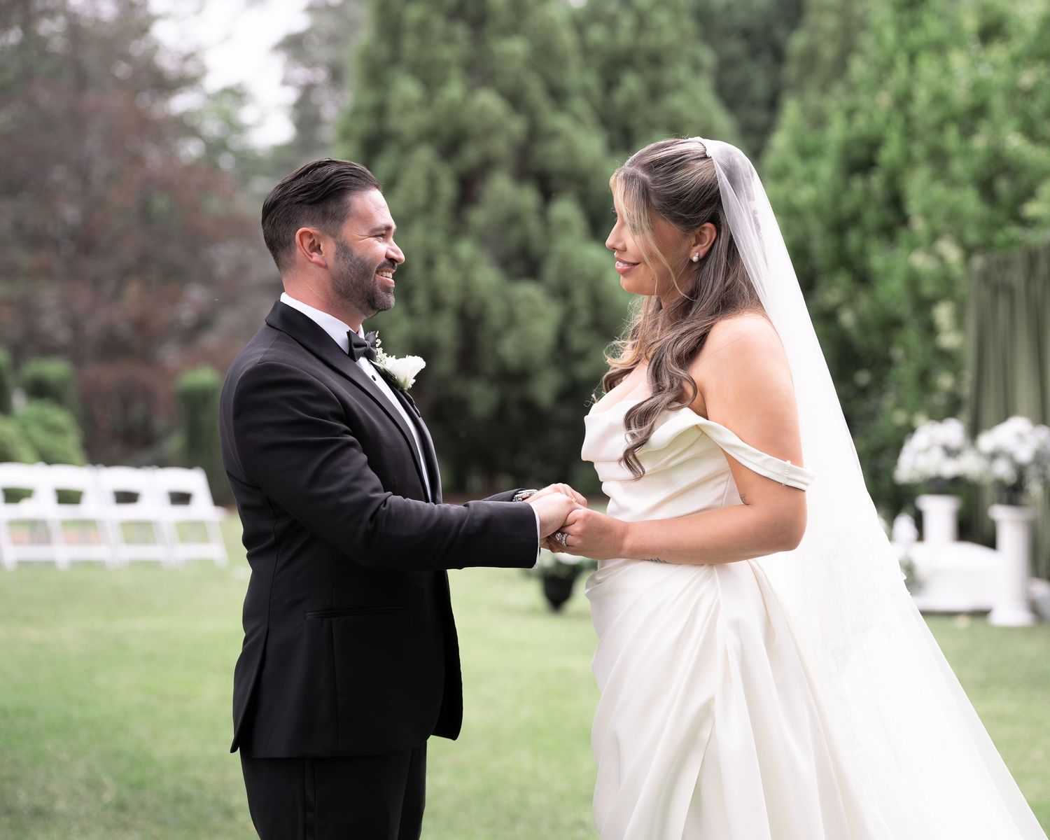 Northern Virginia wedding photography of bride and groom, timeless and romantic