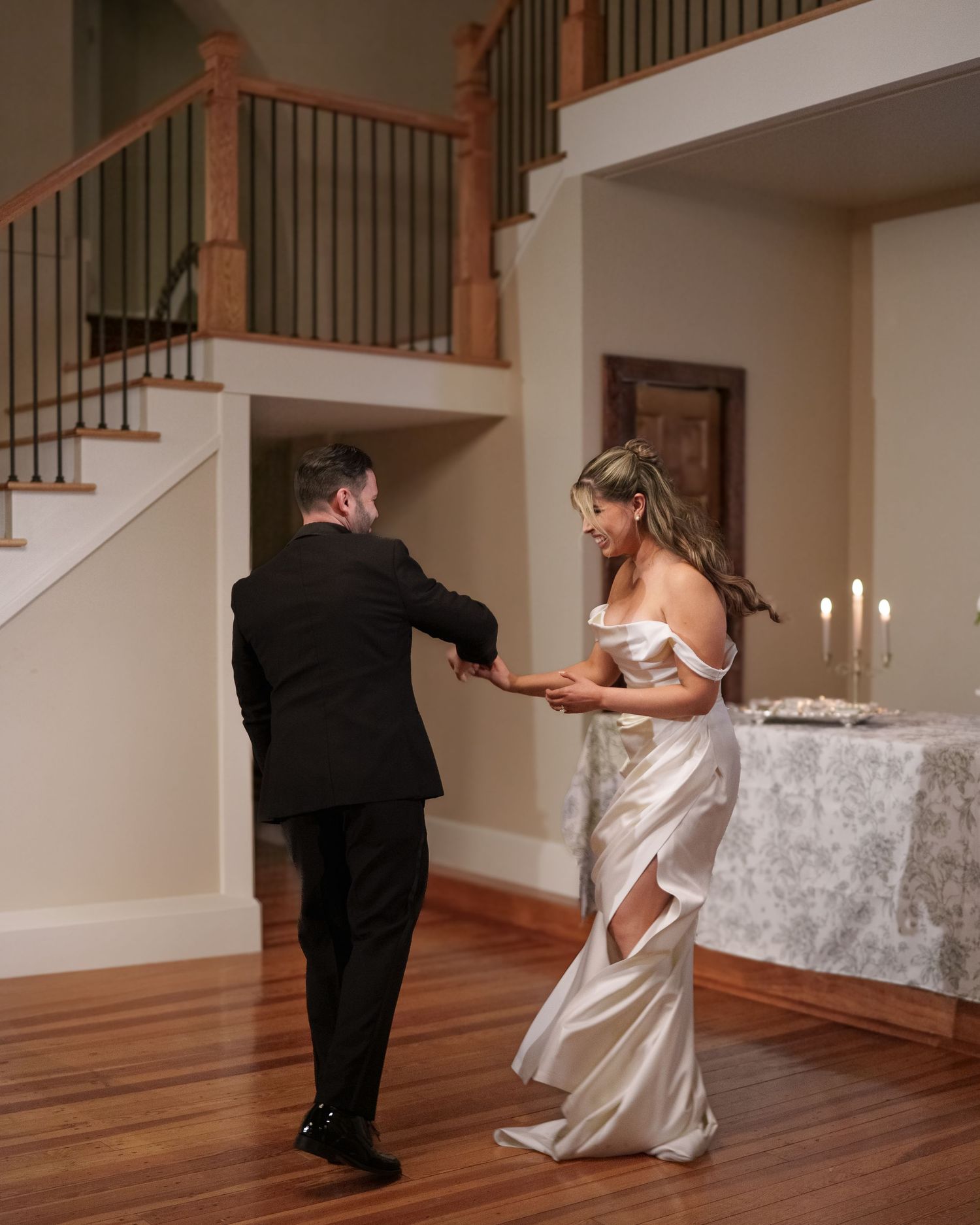 Northern Virginia wedding photography of bride and groom, timeless and romantic
