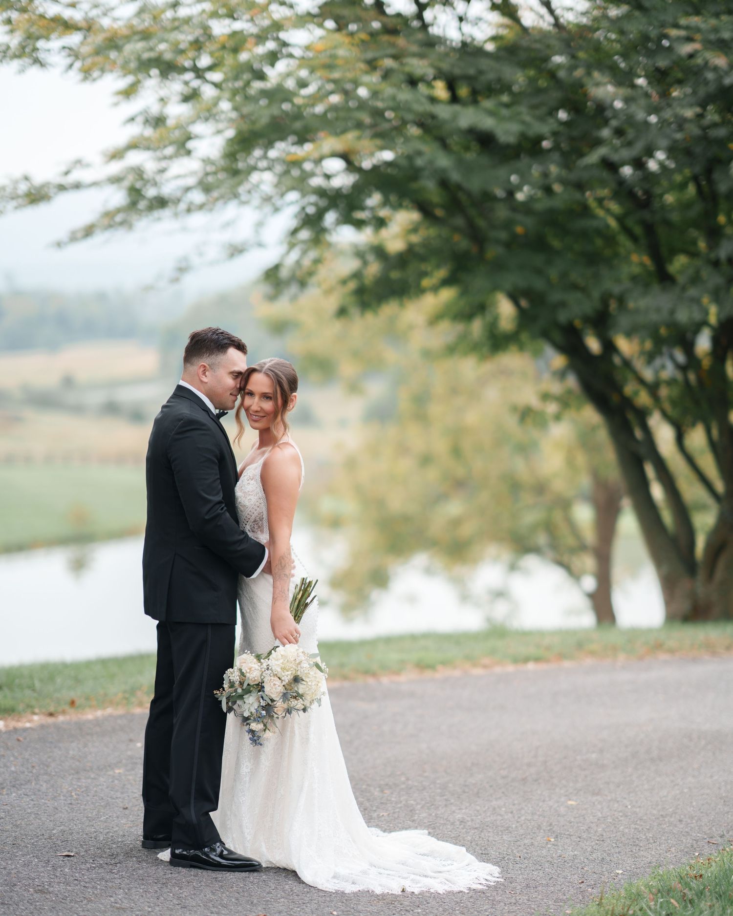 Timeless couple portraits at Long Branch Historic House wedding in Northern Virginia
