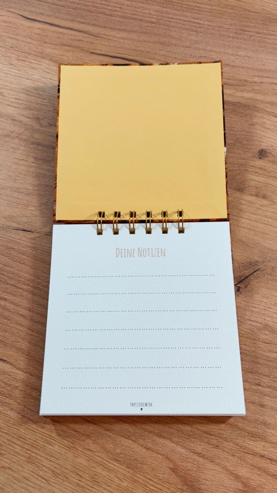 PAPETERIEWERK - Kartenartikel, Fotoprodukte, Schreibwaren - Schweizer Handwerkskunst - individuelle Anlasspapeterie,  Geschenkartikel
