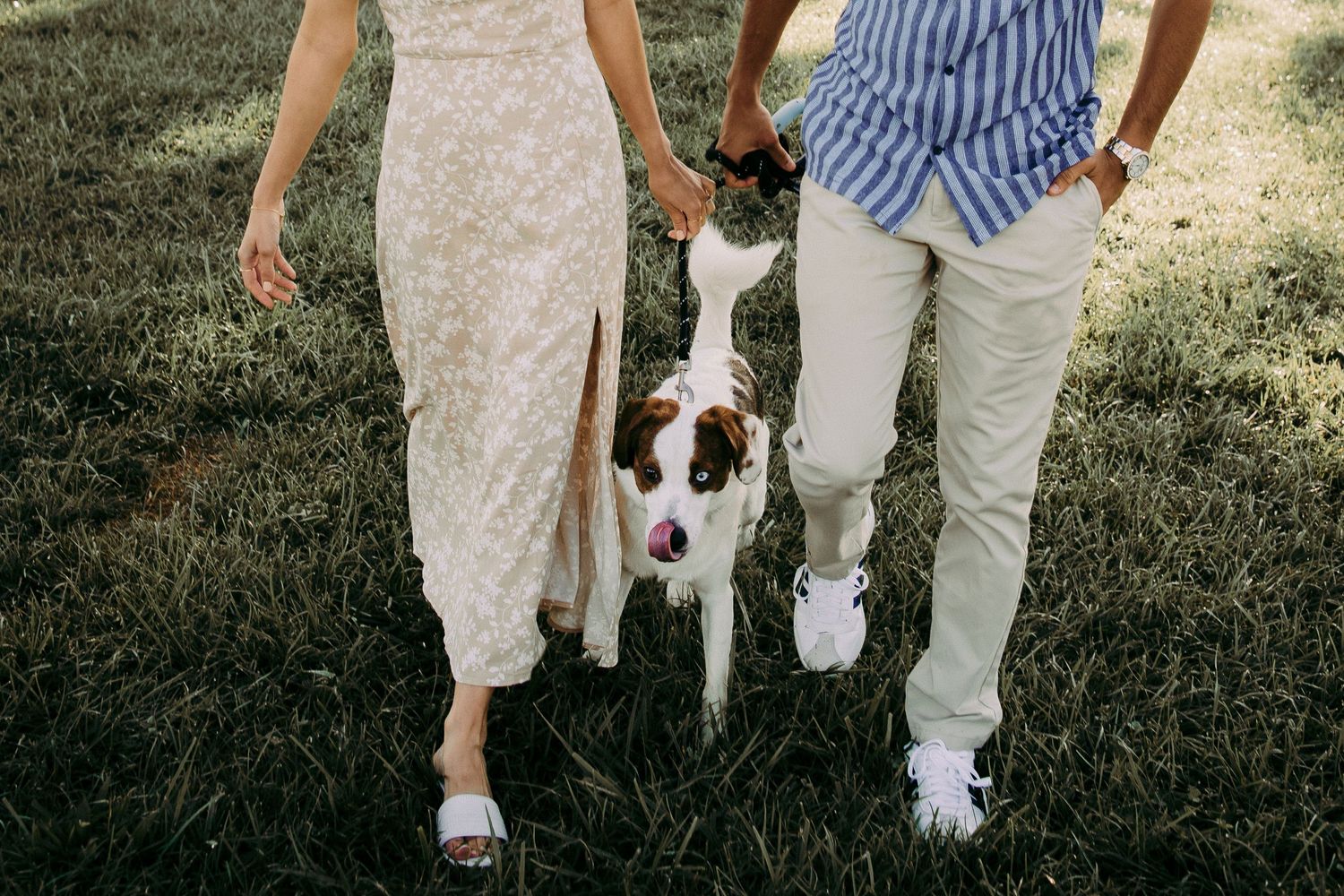 Outdoor engagement couple portrait in Manassas battlefield