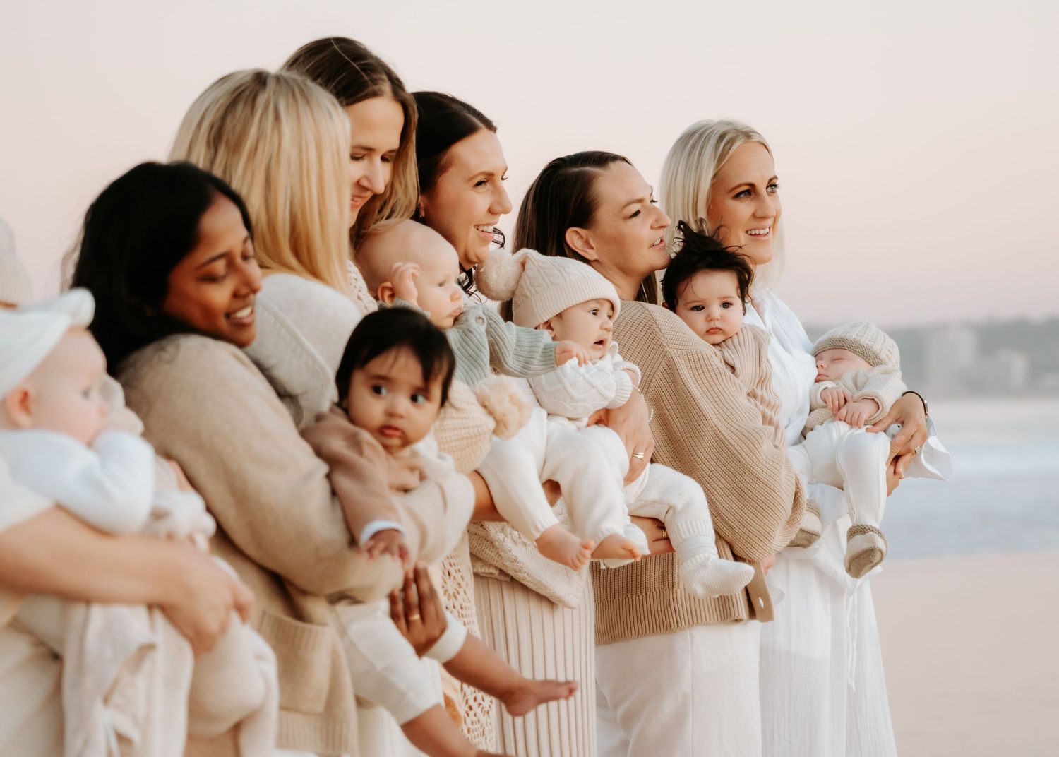 Family photographer Sydney Northern Beaches maternity newborn family photography session