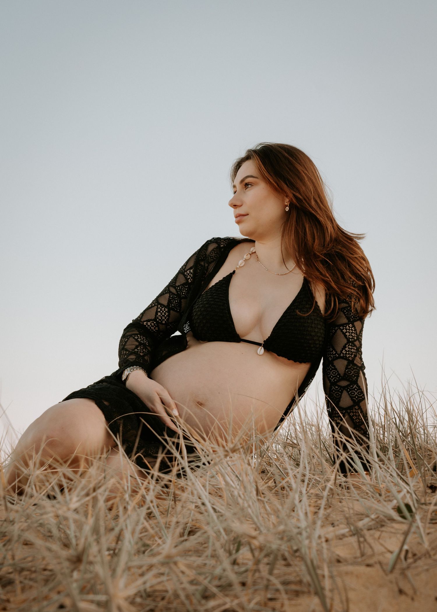Maternity photographer Sydney Northern Beaches maternity newborn family photography session